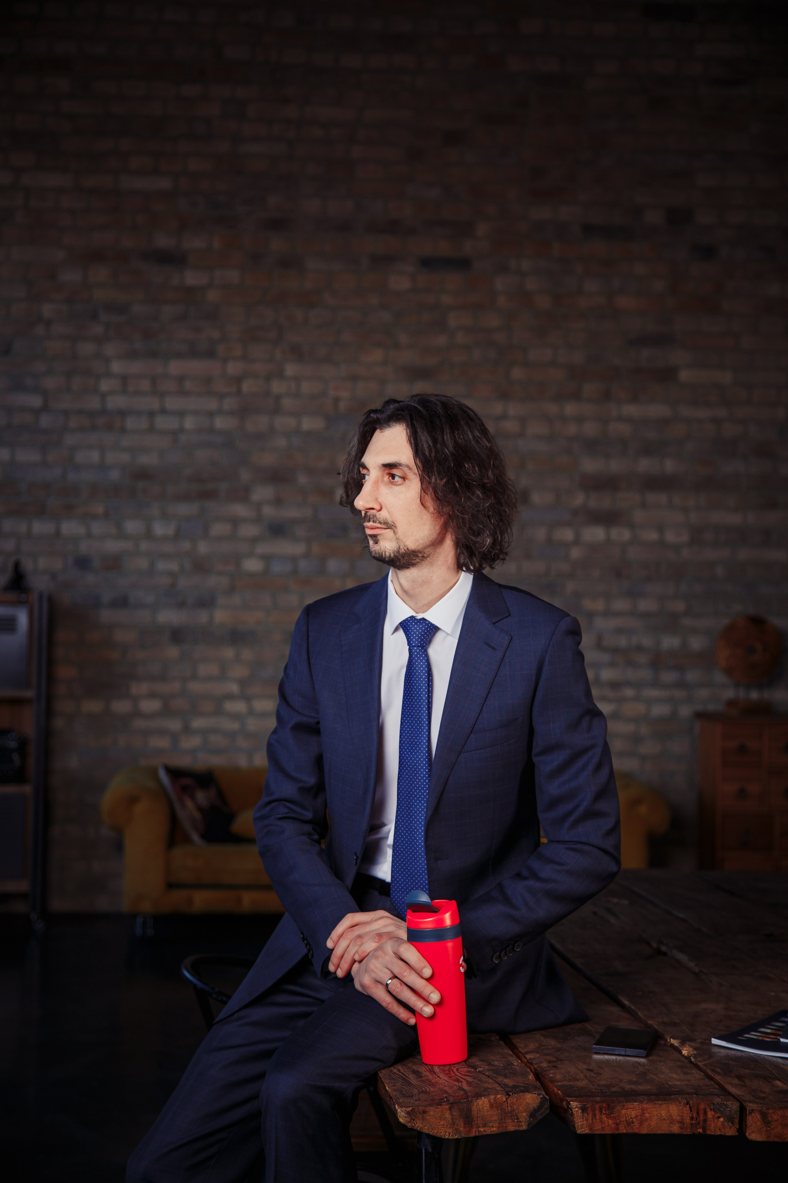 Эксперт по недвижимости Владимир. Бренд‑фотограф в Москве | Rina _Sphoto — личный и бизнес‑контент