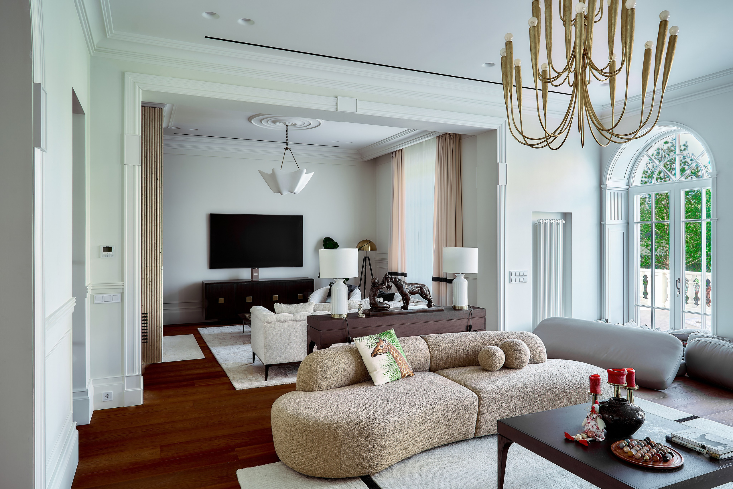 Фото, видеосъёмка и аэросъёмка интерьеров Agalarov Estate | vhaus. VHAUS | Превращаем квадратные метры в капитал. Стратегический визуальный маркетинг для премиум-недвижимости