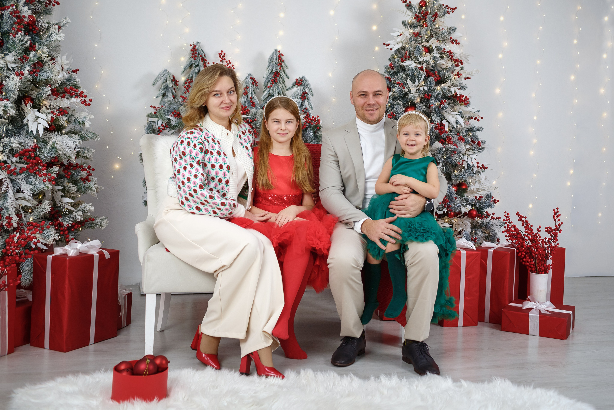 Новогодняя фото студия в Щелково (Фрязино, Ивантеевка) и в Москве