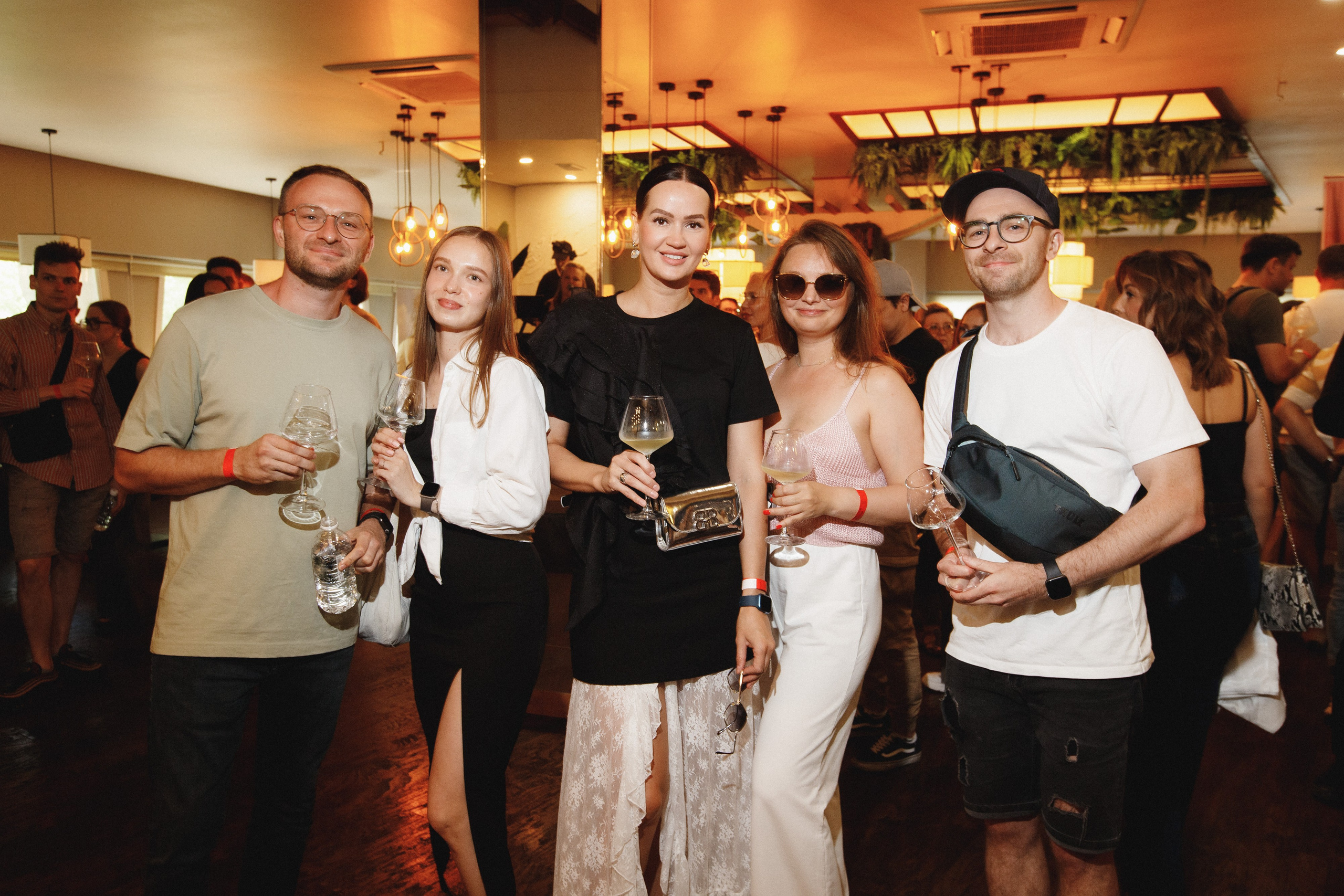 ФЕСТИВАЛЬ РОССИЙСКОГО ВИНА. СВОИ. ФОТООТЧЕТЫ-СОБЫТИЯ-МЕСТА