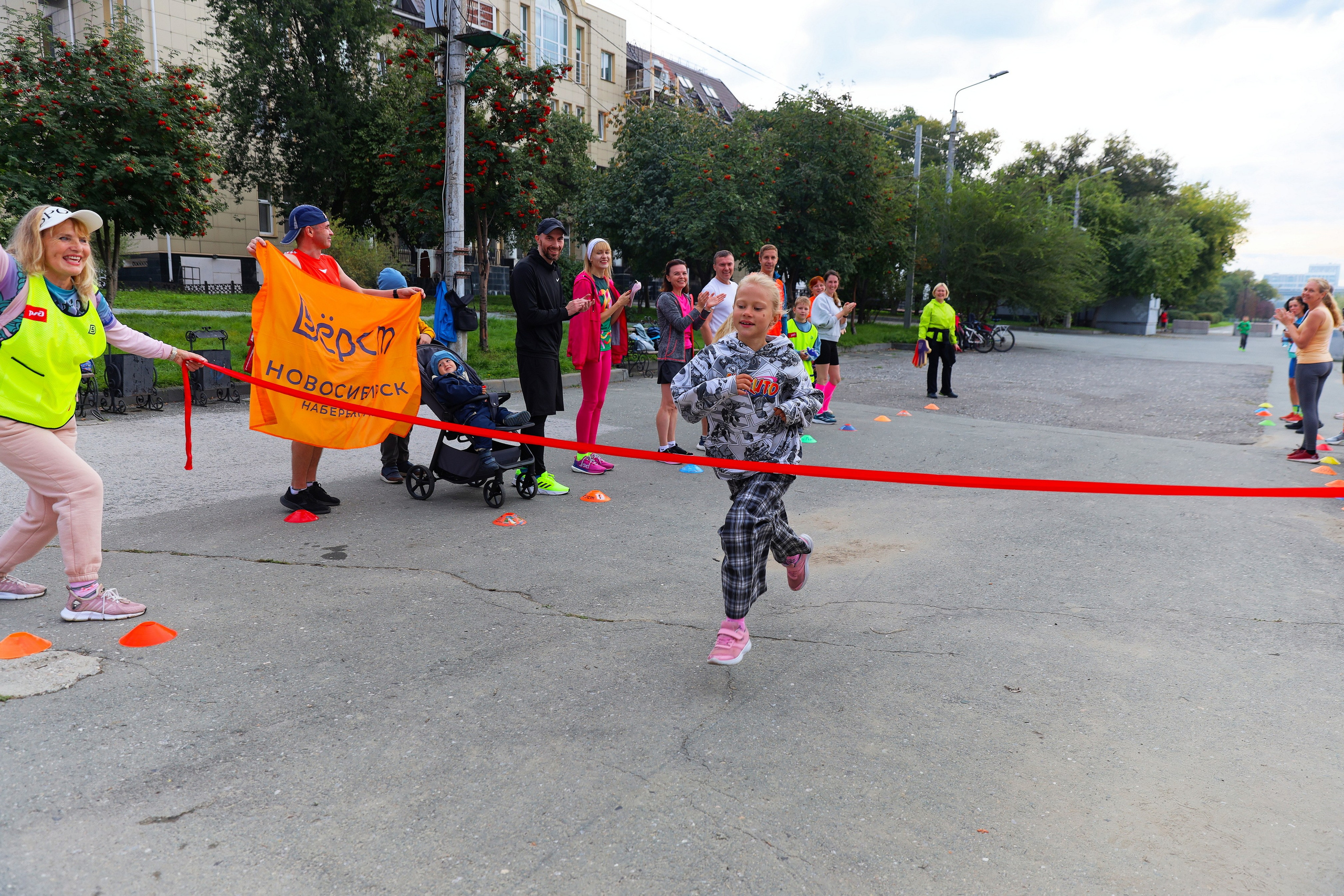2025.09.06 Утренний Забег 5 Вёрст. Клуб путешествий HimalTrex Горные туры в Гималаи Непал