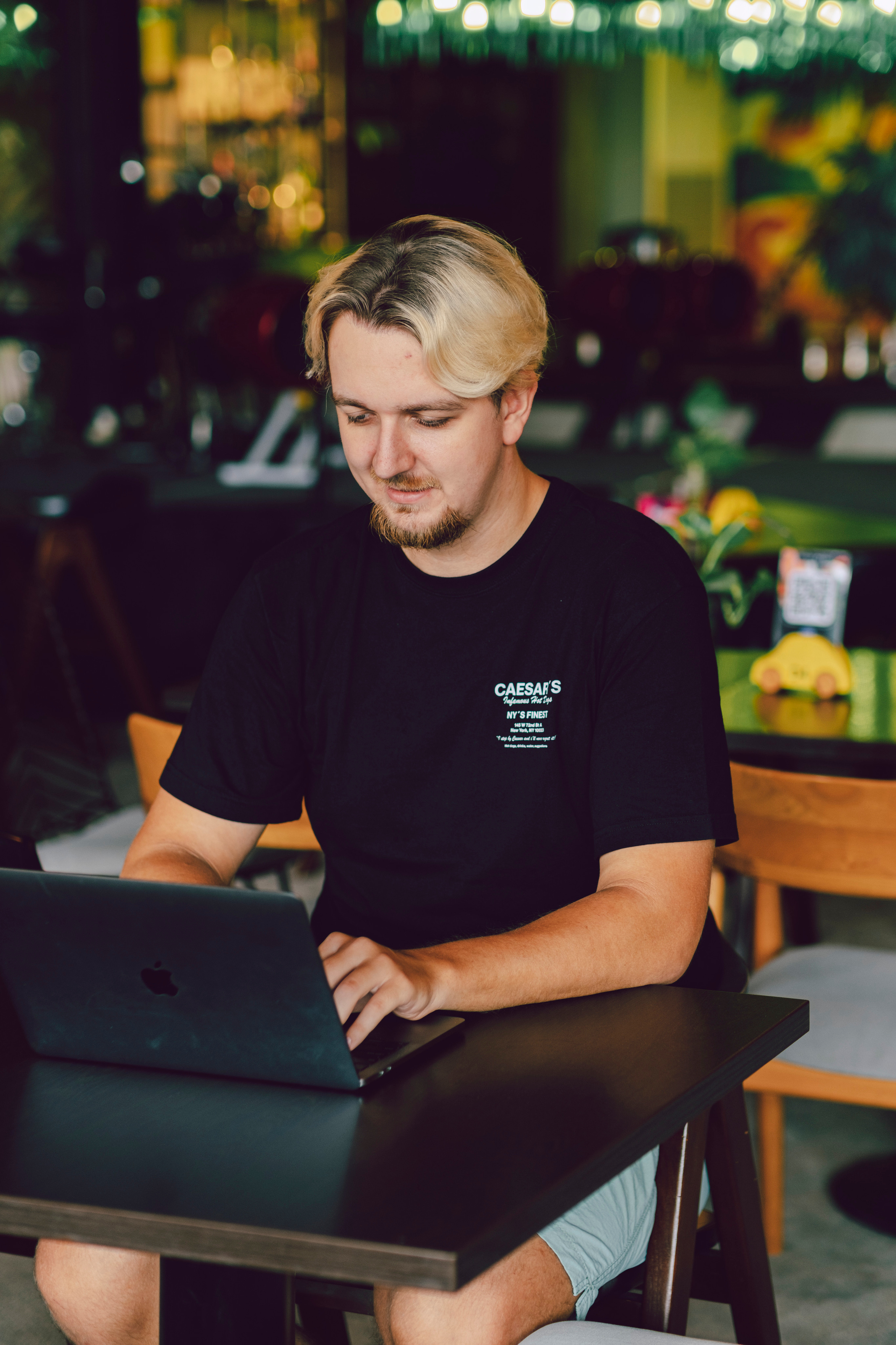 Контент съемка для эксперта в Санкт-Петербурге