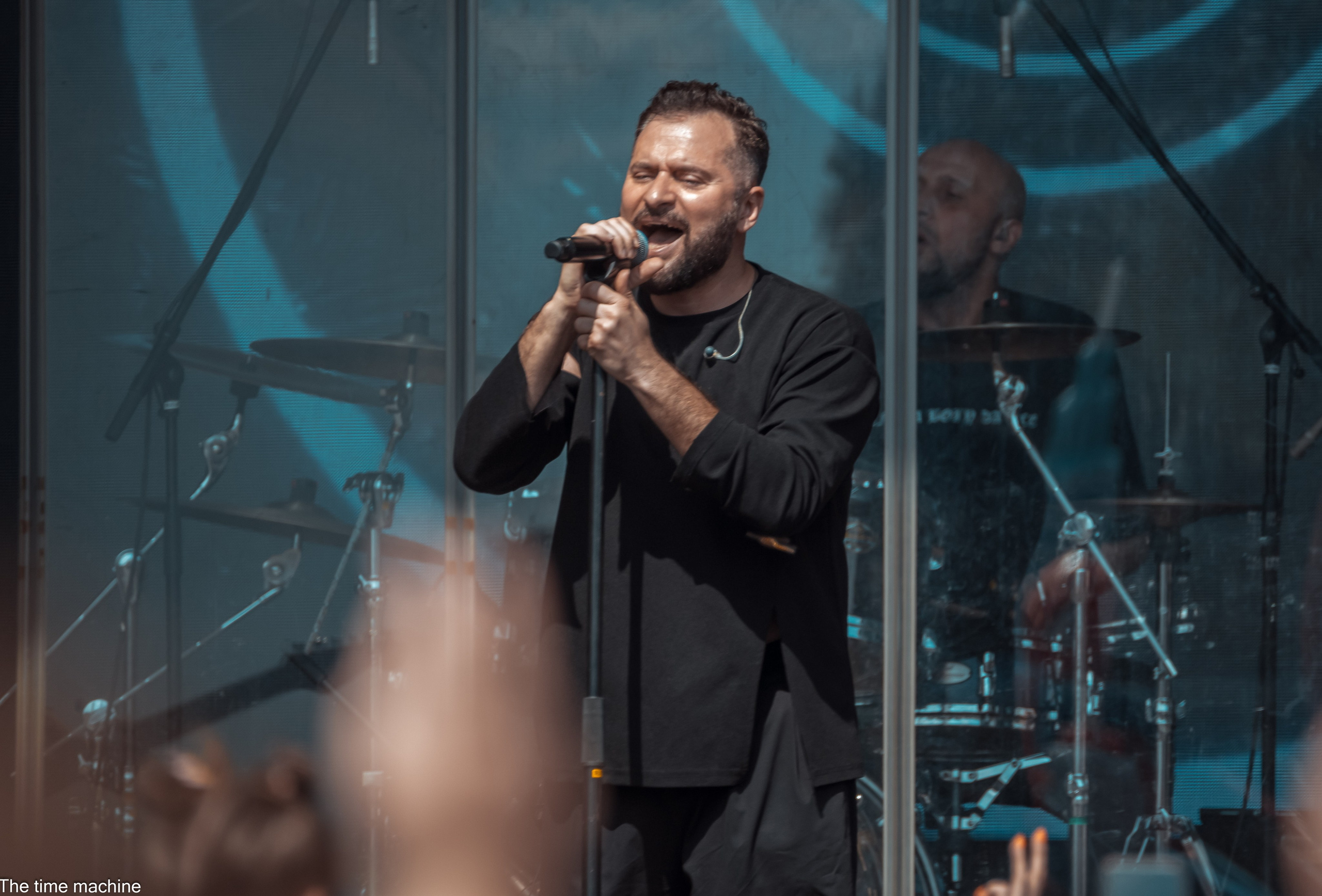 Концерт певца Ираклия Veer Mall 31.05.25. Фотограф для маркетплейсов Михаил Бове