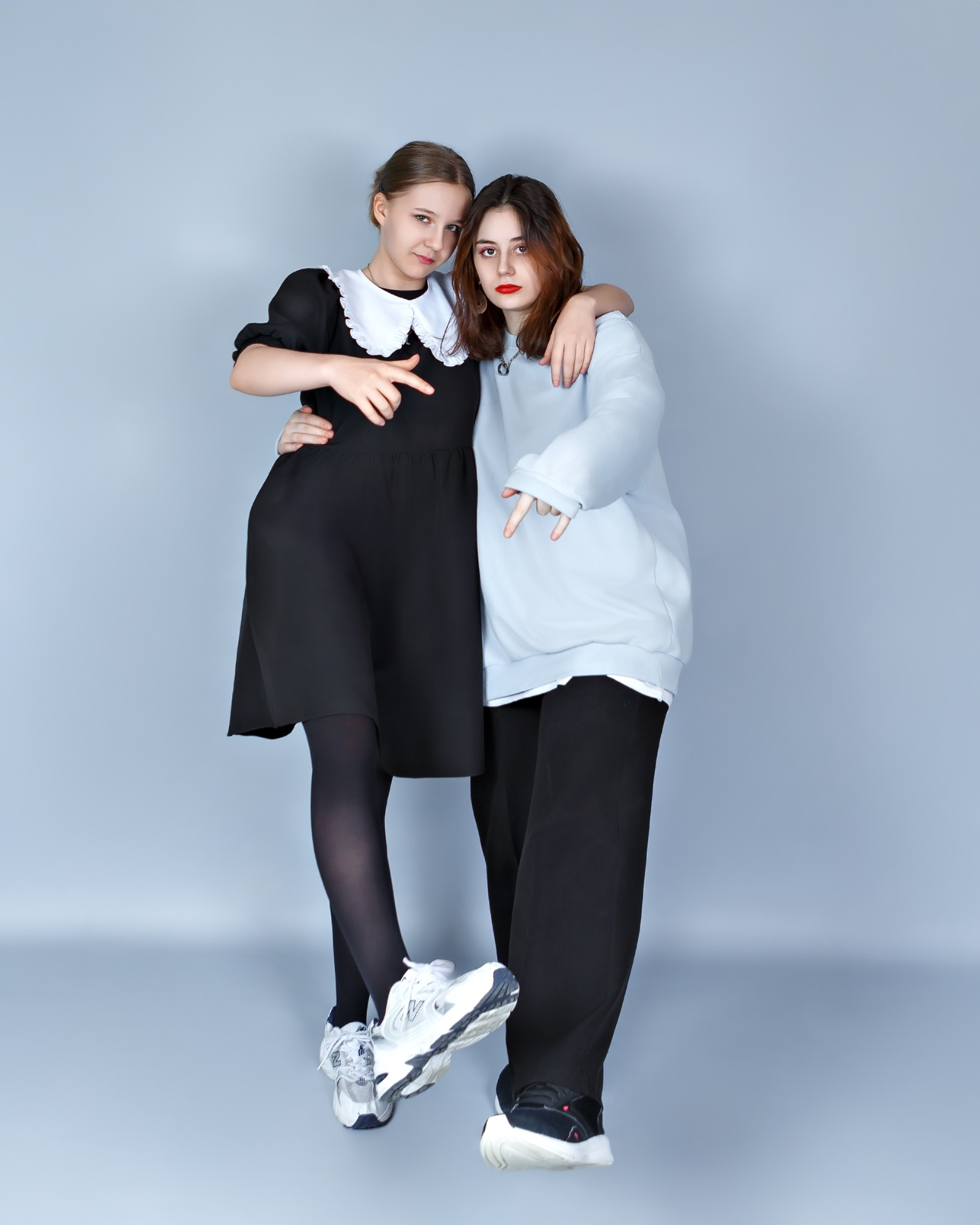 Выпускной альбом для 9 Класса. Выпускные альбомы и школьный фотограф в Подольске, Троицке, Щербинке, Москве и Московской области