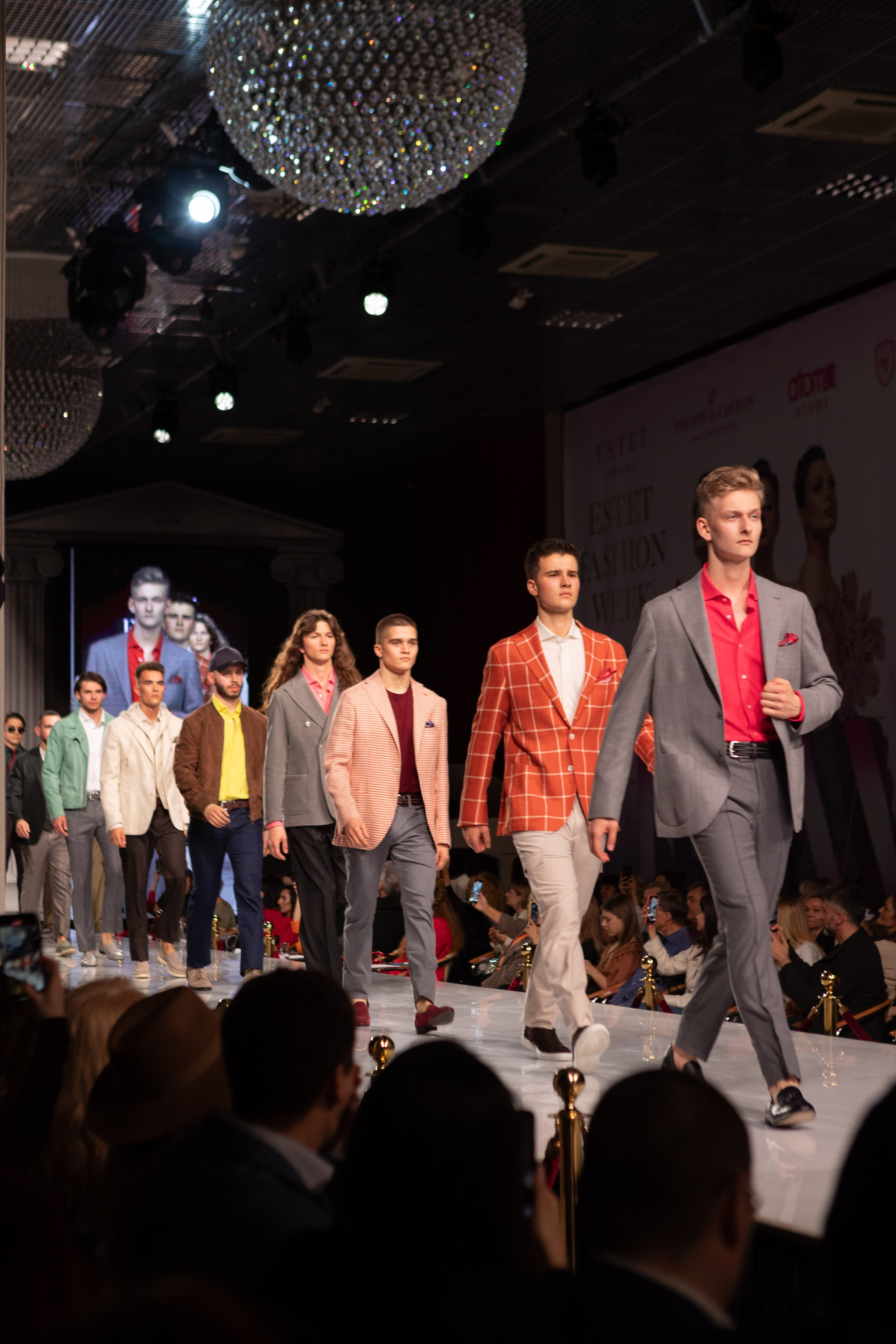 Estet fashion week весна 2024. Модный дом «Raschini»