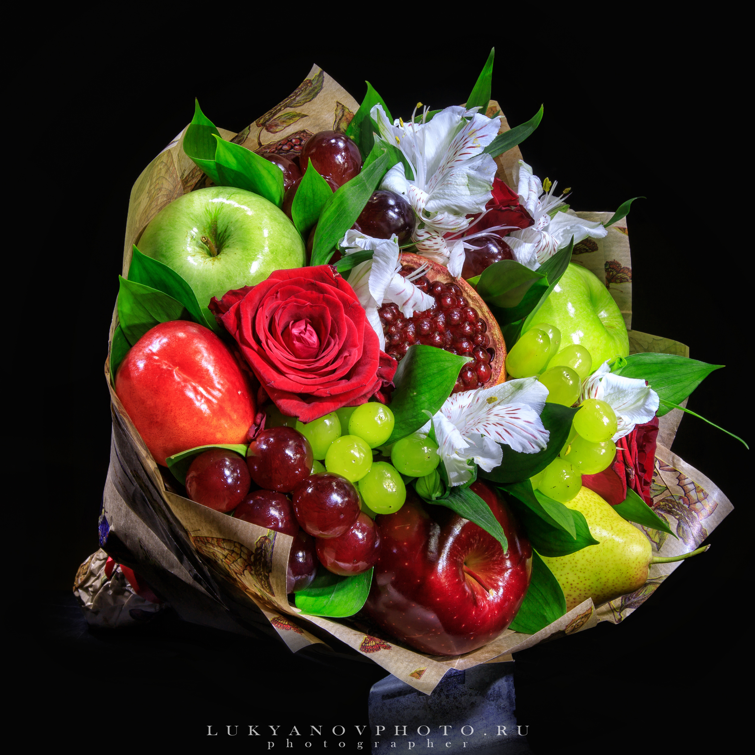 Фотограф - Лукьянов Виталий Тульская область г.Новомосковск
+79105549994
фотопроект Съедобный букет "Фруктовый микс" от компании Дари вкусно
#lukyanovphoto #luky_photograph