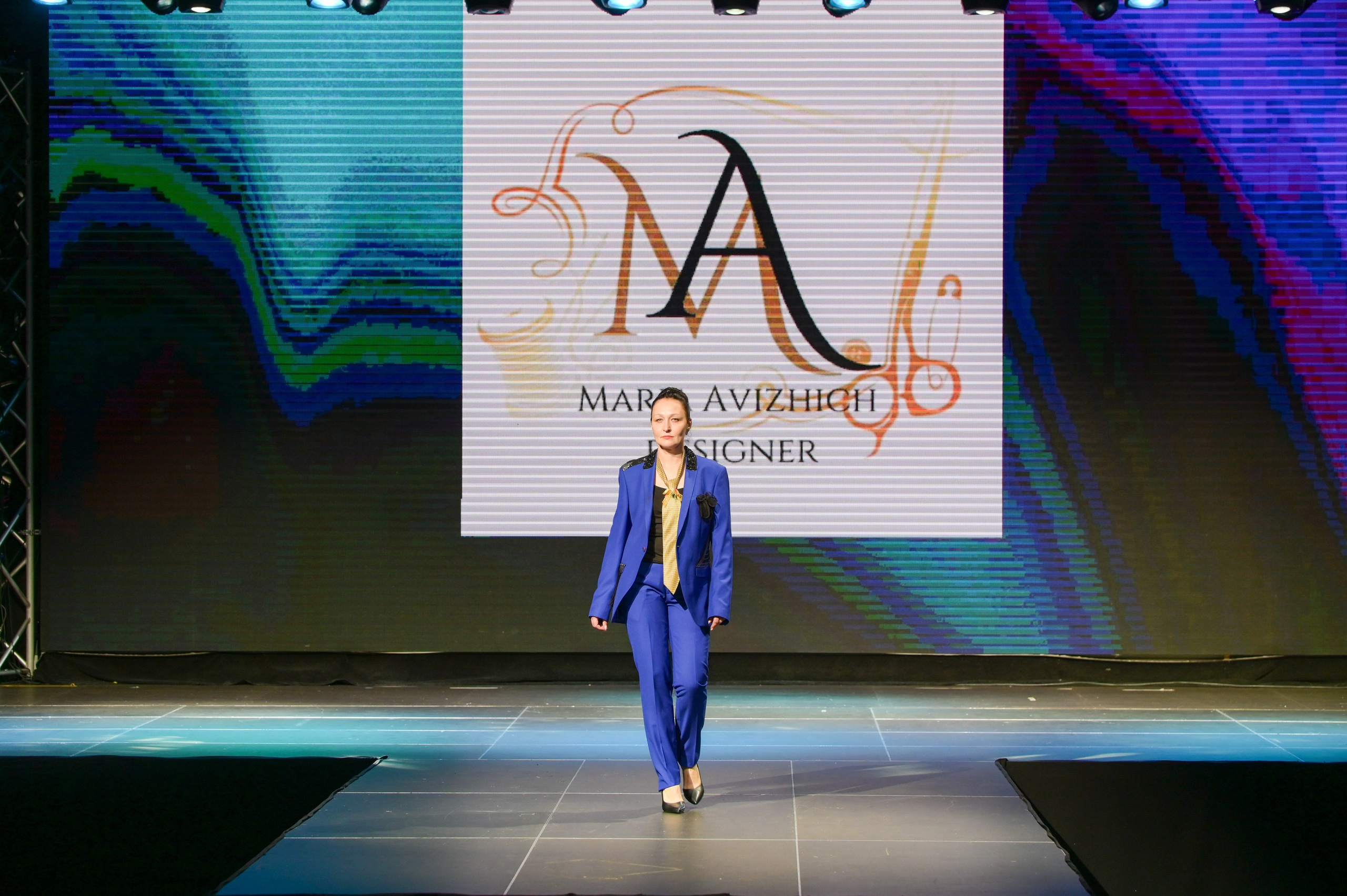 Fashion Show Photos. Фотоуслуги, услуги фотографа, фотографирование важных событий