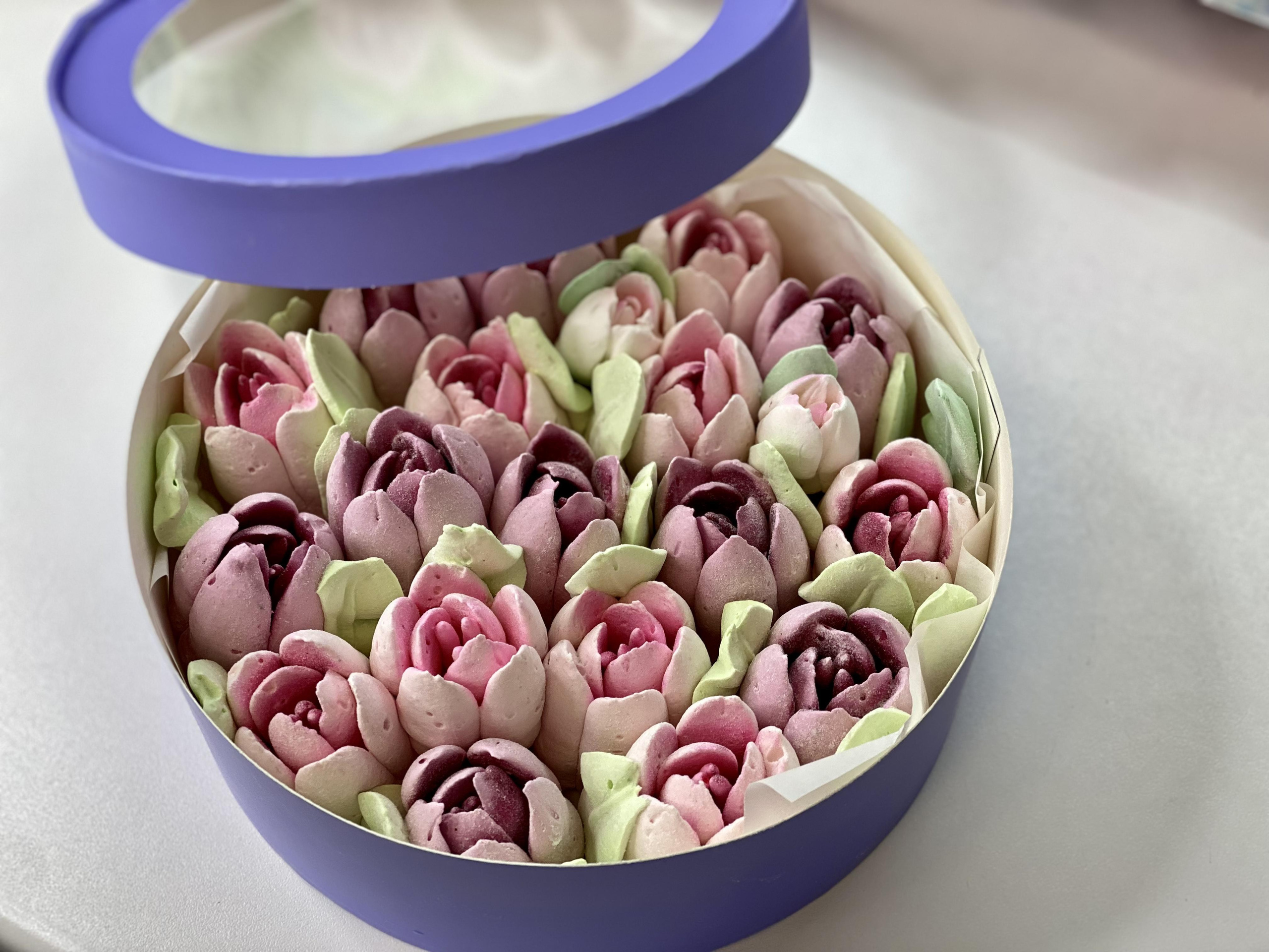 Тюльпаны из зефира в коробке. Katyasugarsugar капкейки, зефир, торты Москва