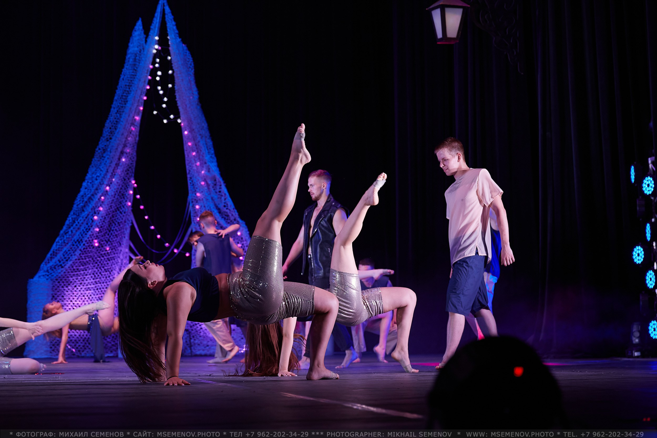 АНОНС фоторепортажа «Танцуй вопреки…» Танцевальный клуб «Априори». Фотограф, фотопроекты Михаила Семенова в Ярославле. Фотошкола