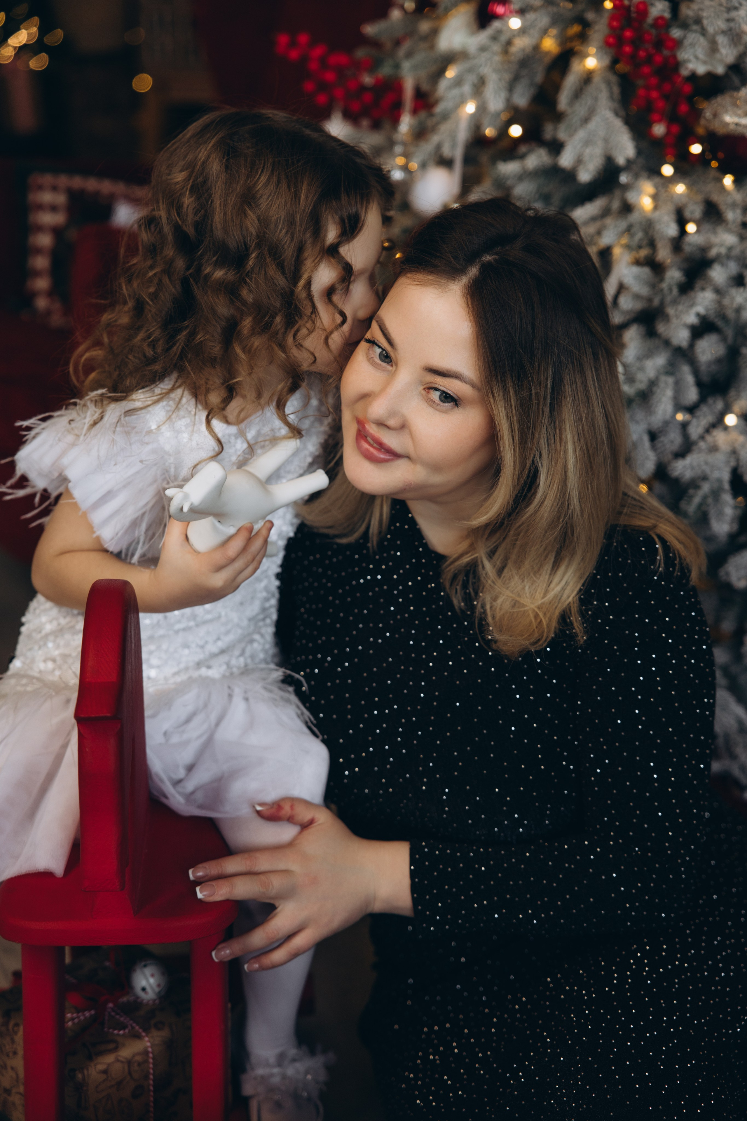 В фотостудии Луна. Свадебный, семейный фотограф в Иркутске Светлана Макаричева