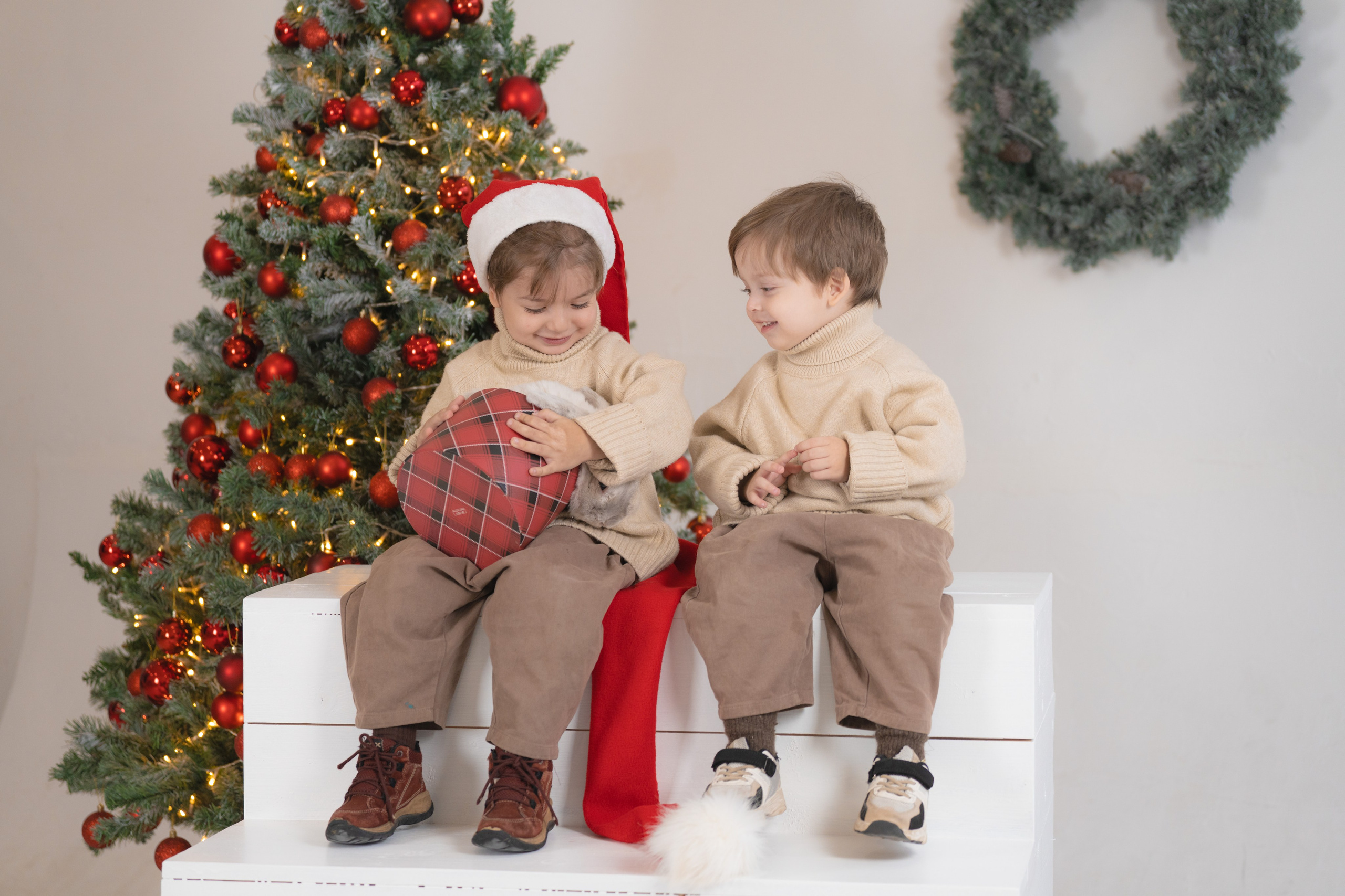 Новогодняя семейная фотосессия. Фотостудия Гранд в Санкт-Петербурге