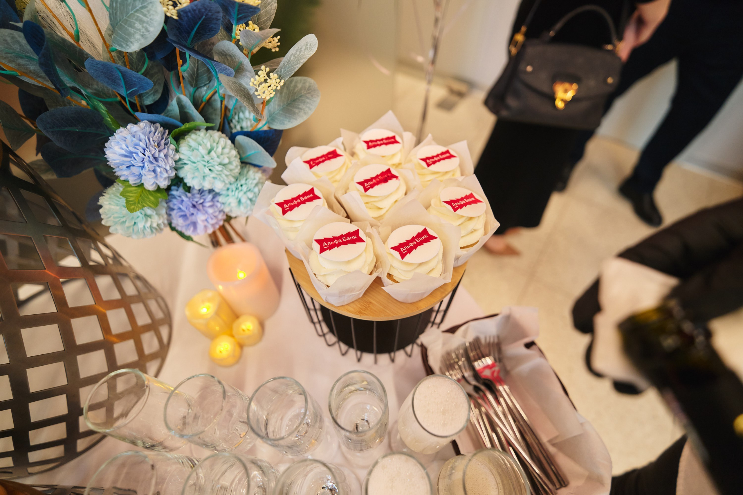 Альфа банк г. Иваново — открытие второго отделения. Фотограф в Иваново: Каталожная съемка одежды и постельного белья, Wildberries