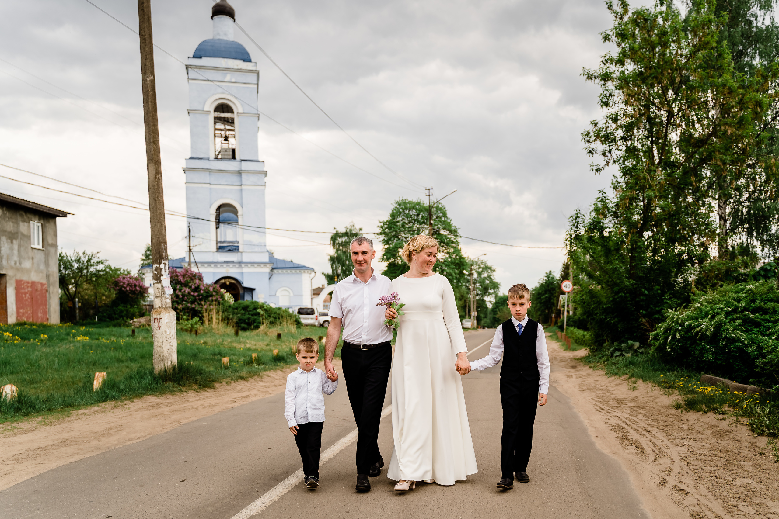 Свадебный фотограф на венчание в Храме Богородицы в Щелково