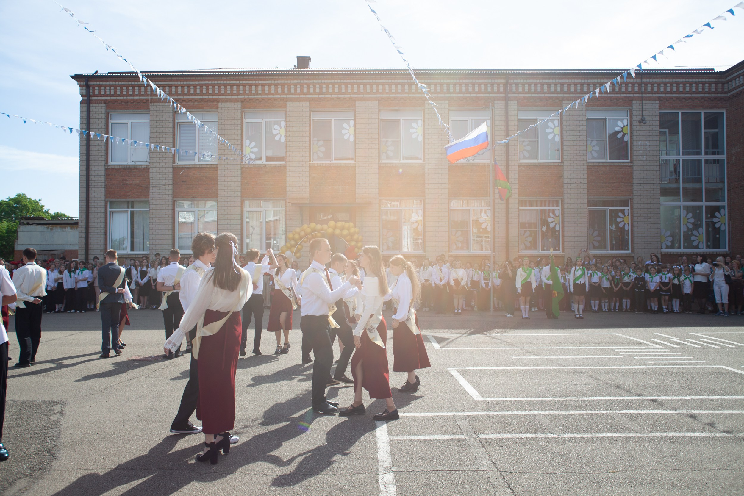 Последний звонок в Десяточке