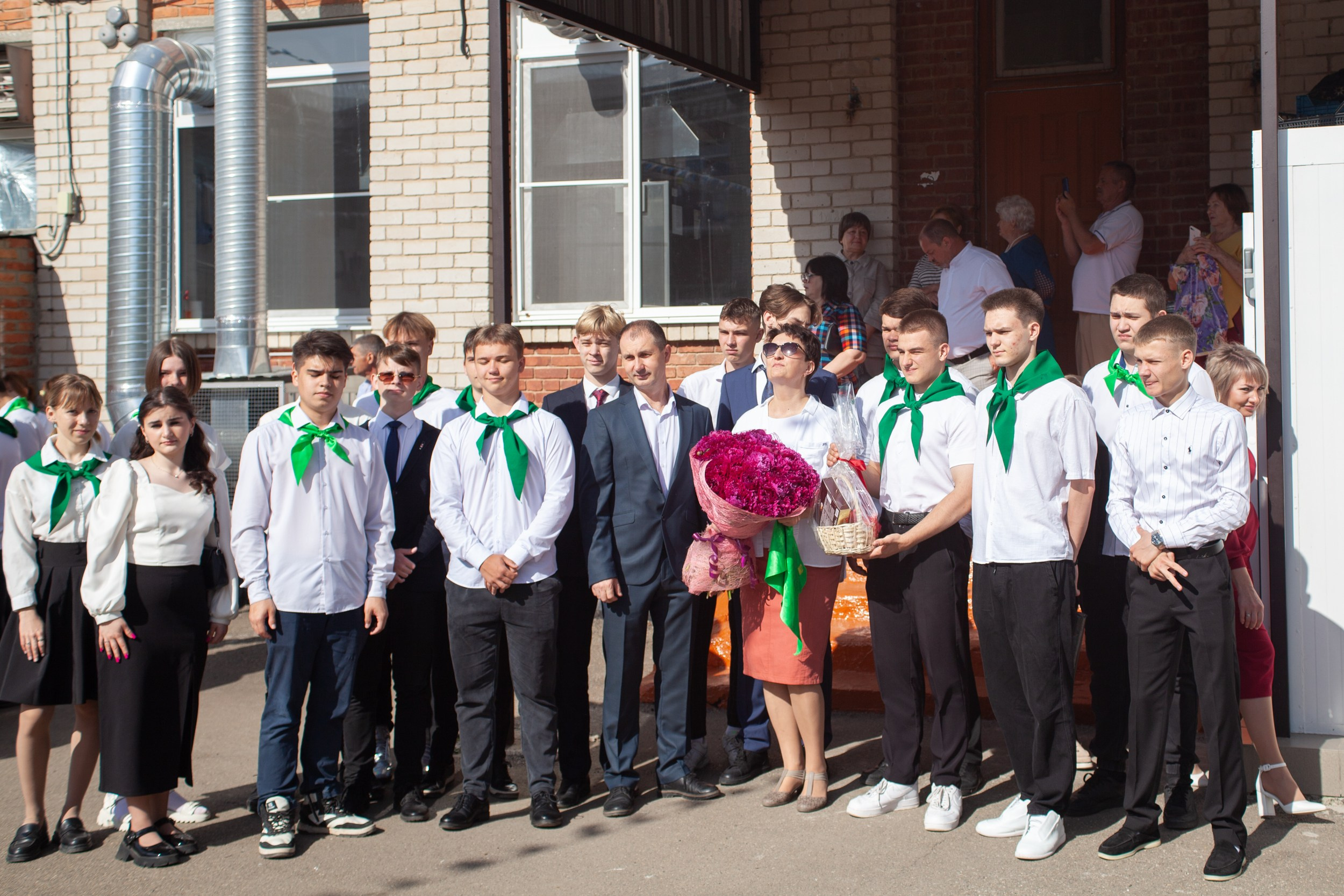 Последний звонок в Десяточке