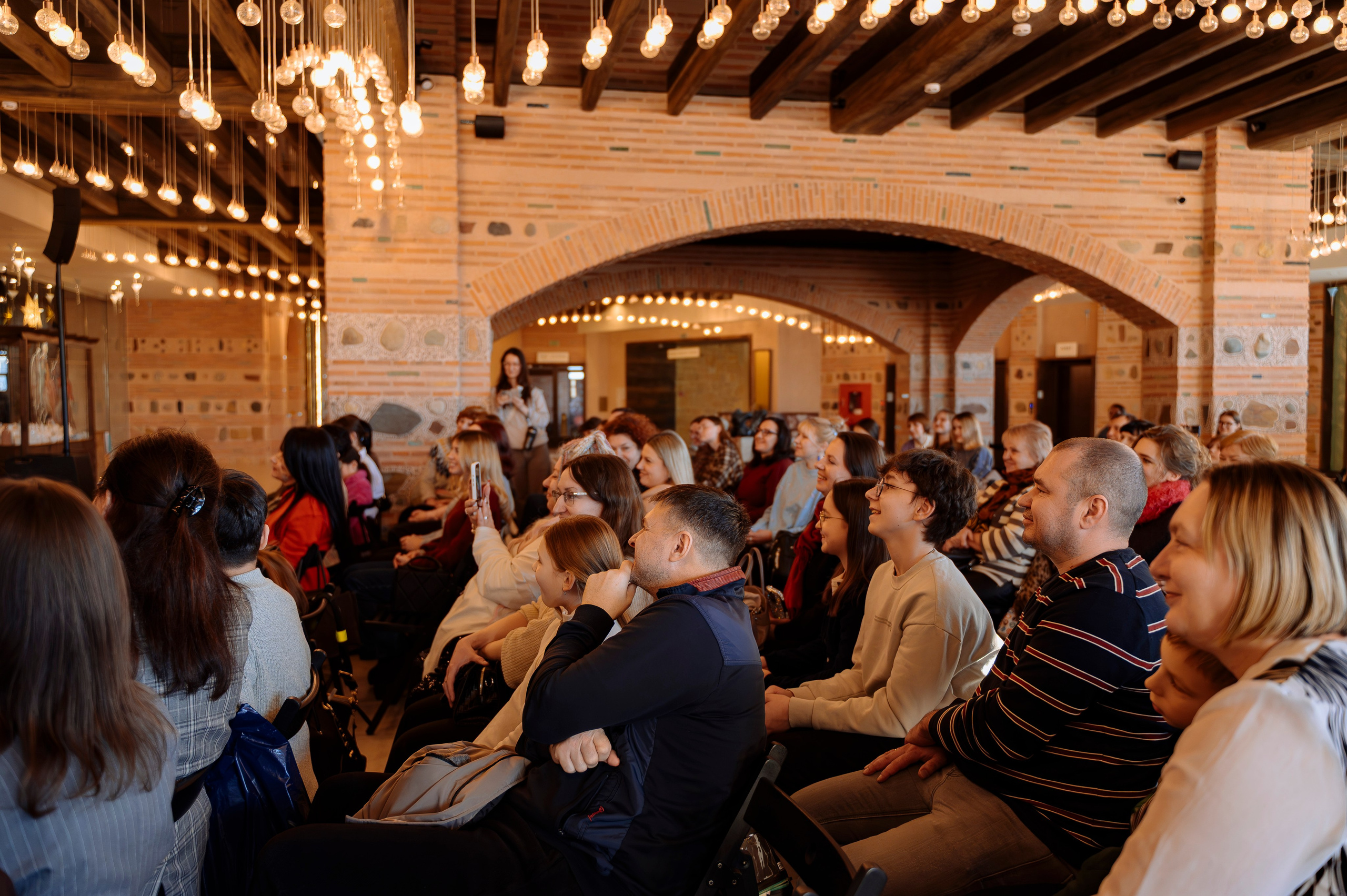 ФАН встреча участников проекта FACTOR.BY: Ибрагима Карасова и Шамхала Хачатуряна. Фотограф Беларусь — Ольга Шаповалова (Жардецкая)