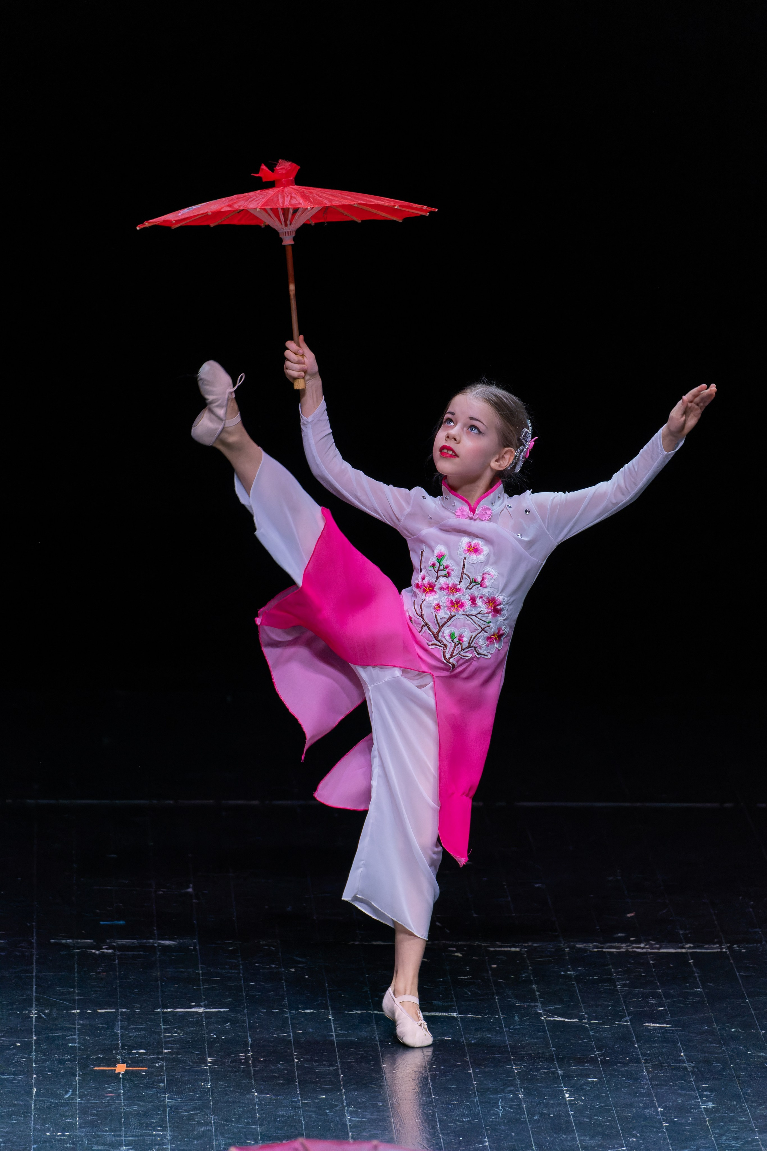 Фотосъёмка на гала-концерт, конкурсы, выступления, отчётные концерты и эвент-мероприятия. «Студия DRONAVT`s» — видеосъёмка и фотография г. Москва