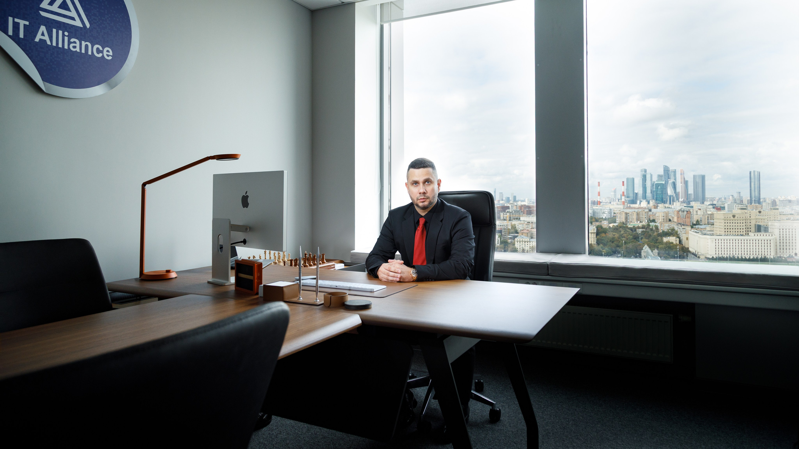 Фотографические проекты. Бизнес-портрет | Хедшот-фотограф | Студия делового портрета в Москве