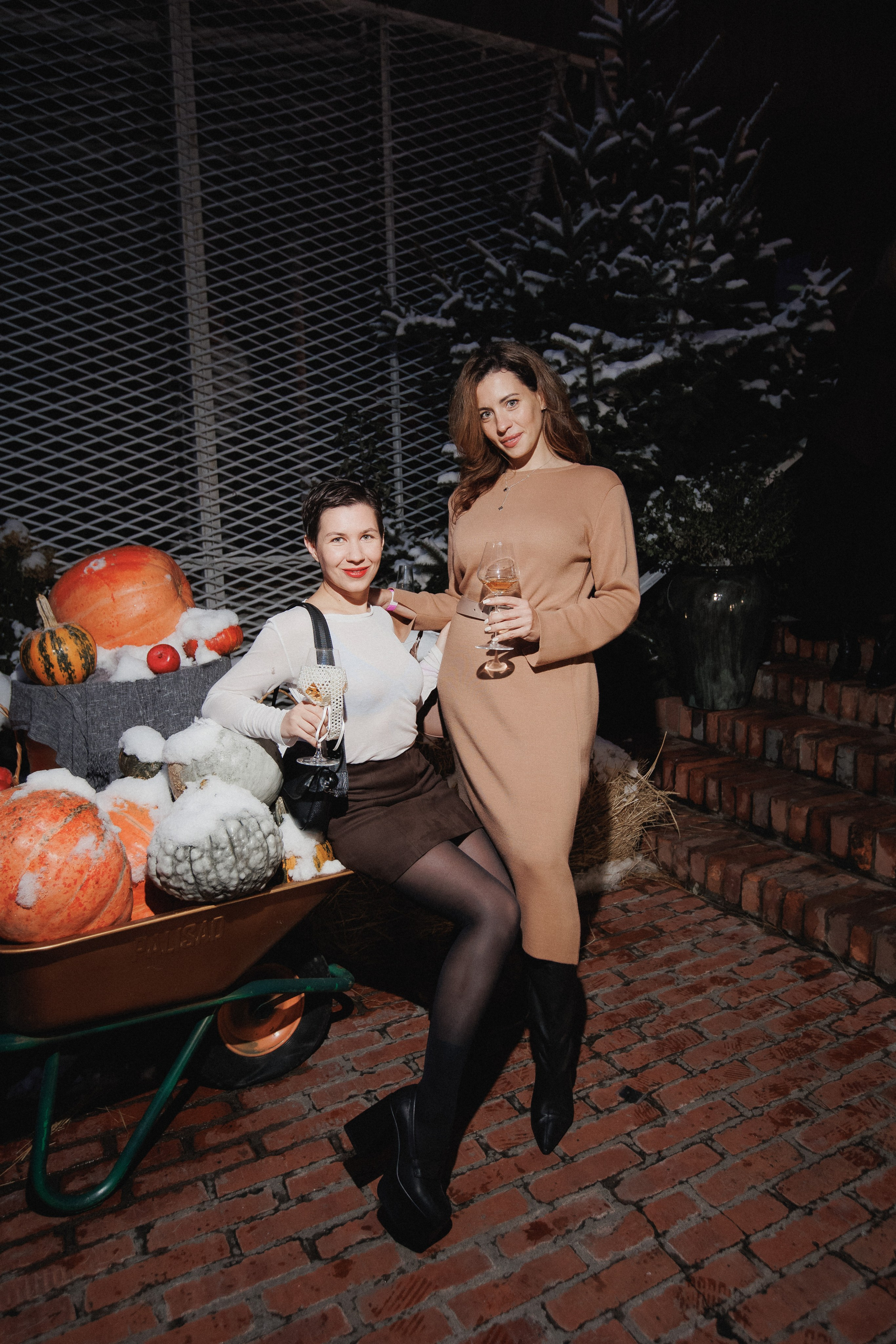 ВИННЫЙ ФЕСТИВАЛЬ. СВОИ. ФОТООТЧЕТЫ-СОБЫТИЯ-МЕСТА