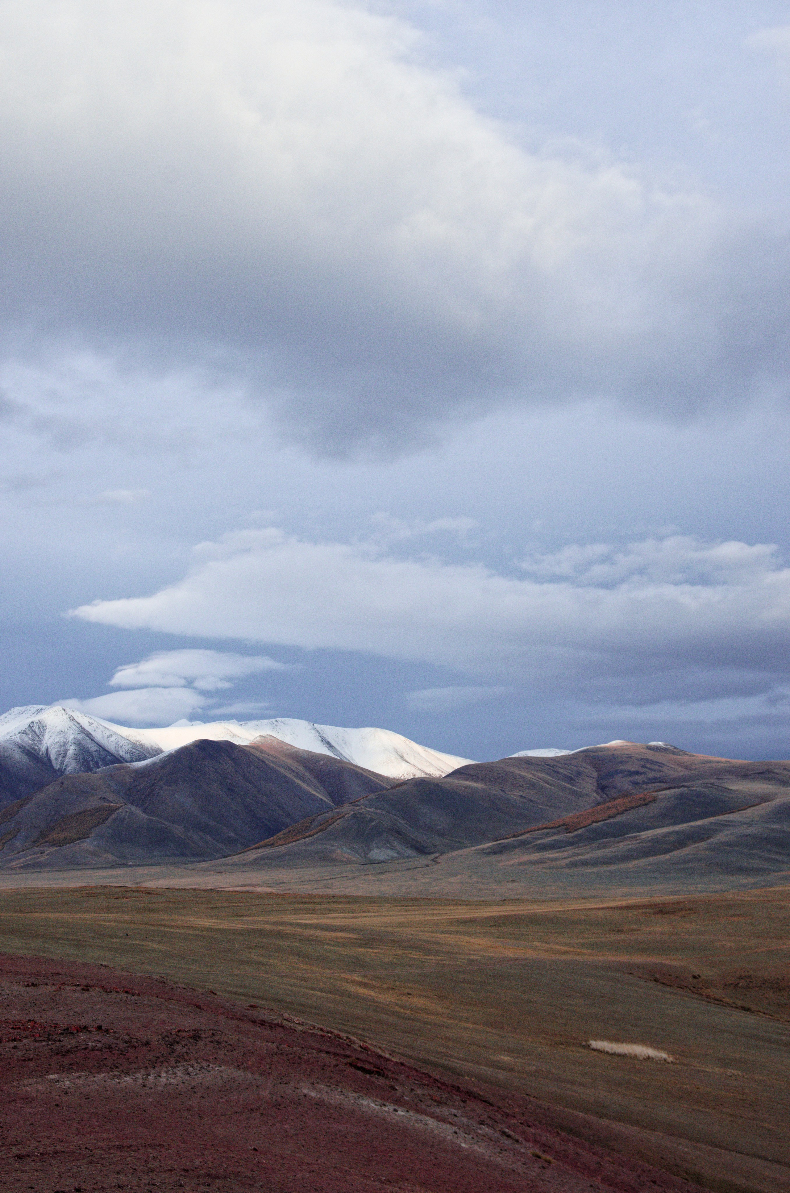 Это не фотошоп. Я видел это в горах Алтая. Семоха Валерий. Фотограф
