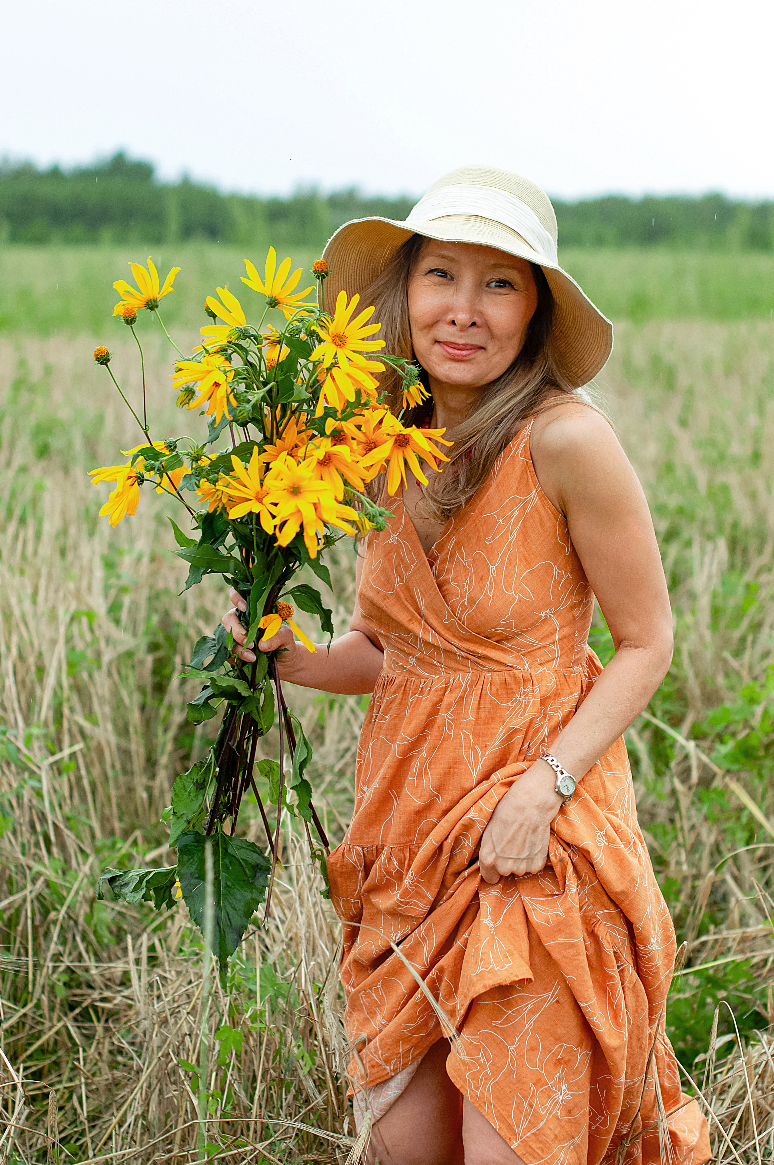 Фотосессия в поле с Вероникой. Фотограф в Хабаровске