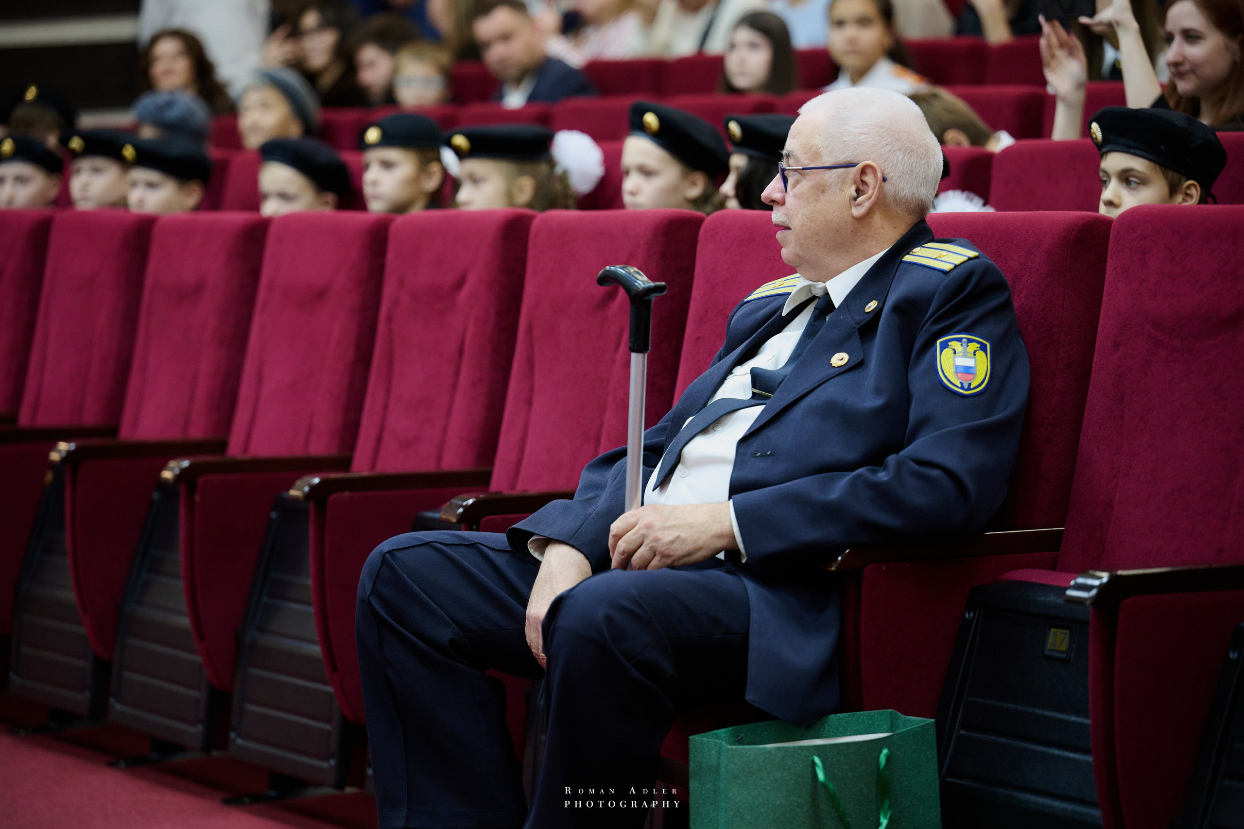 ДК «Победа» выставка фотопроекта «Территории». Фотограф Роман Адлер