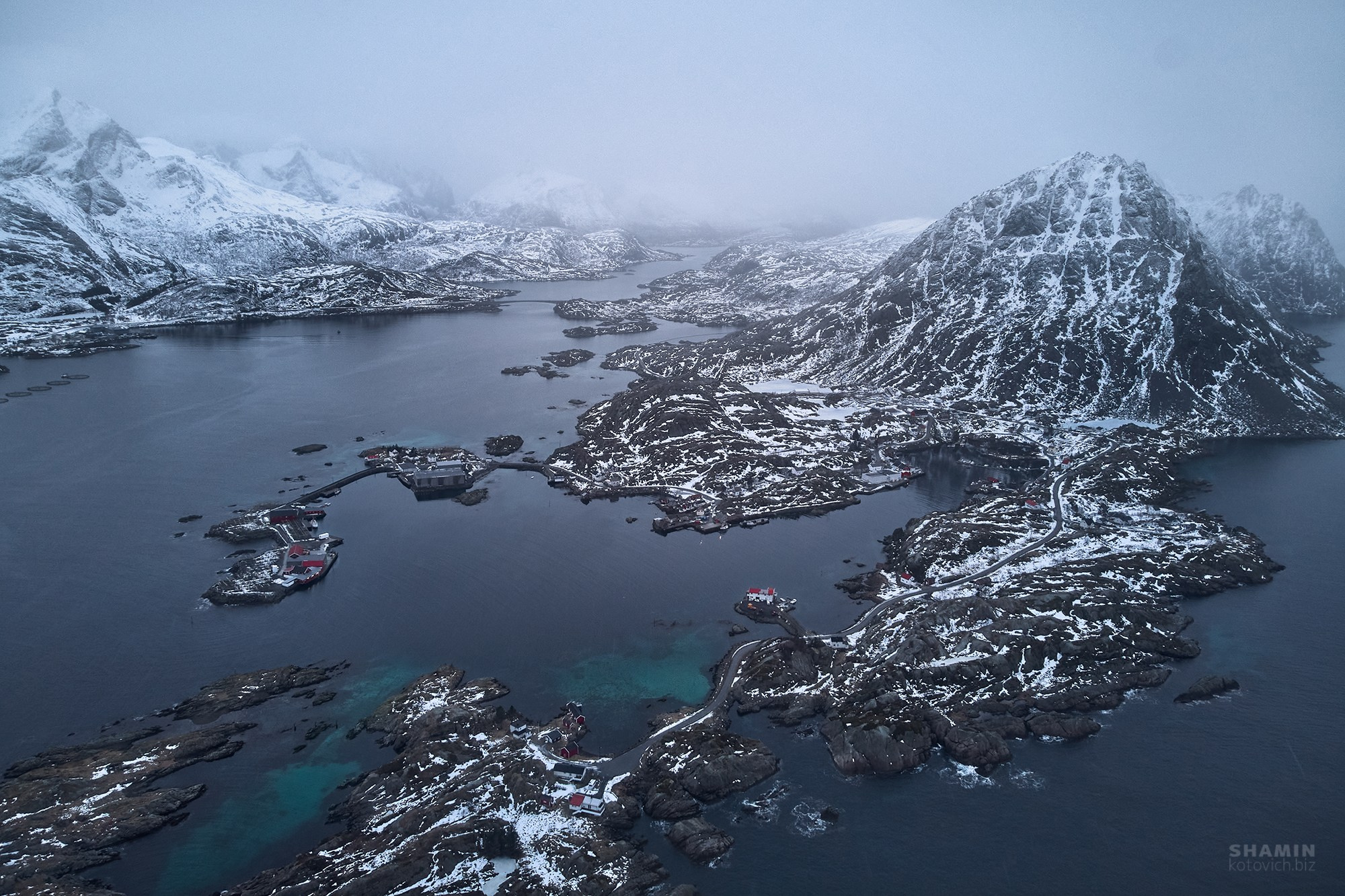Лофотенские острова — пейзажи, северное сияние и море. Фотограф Константин Шамин. Фотограф Константин Шамин