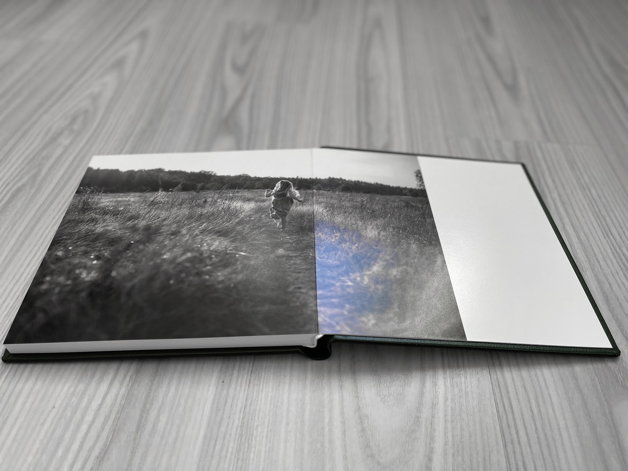 Фотокнига и хранение фотографий: как сохранить кадры навсегда