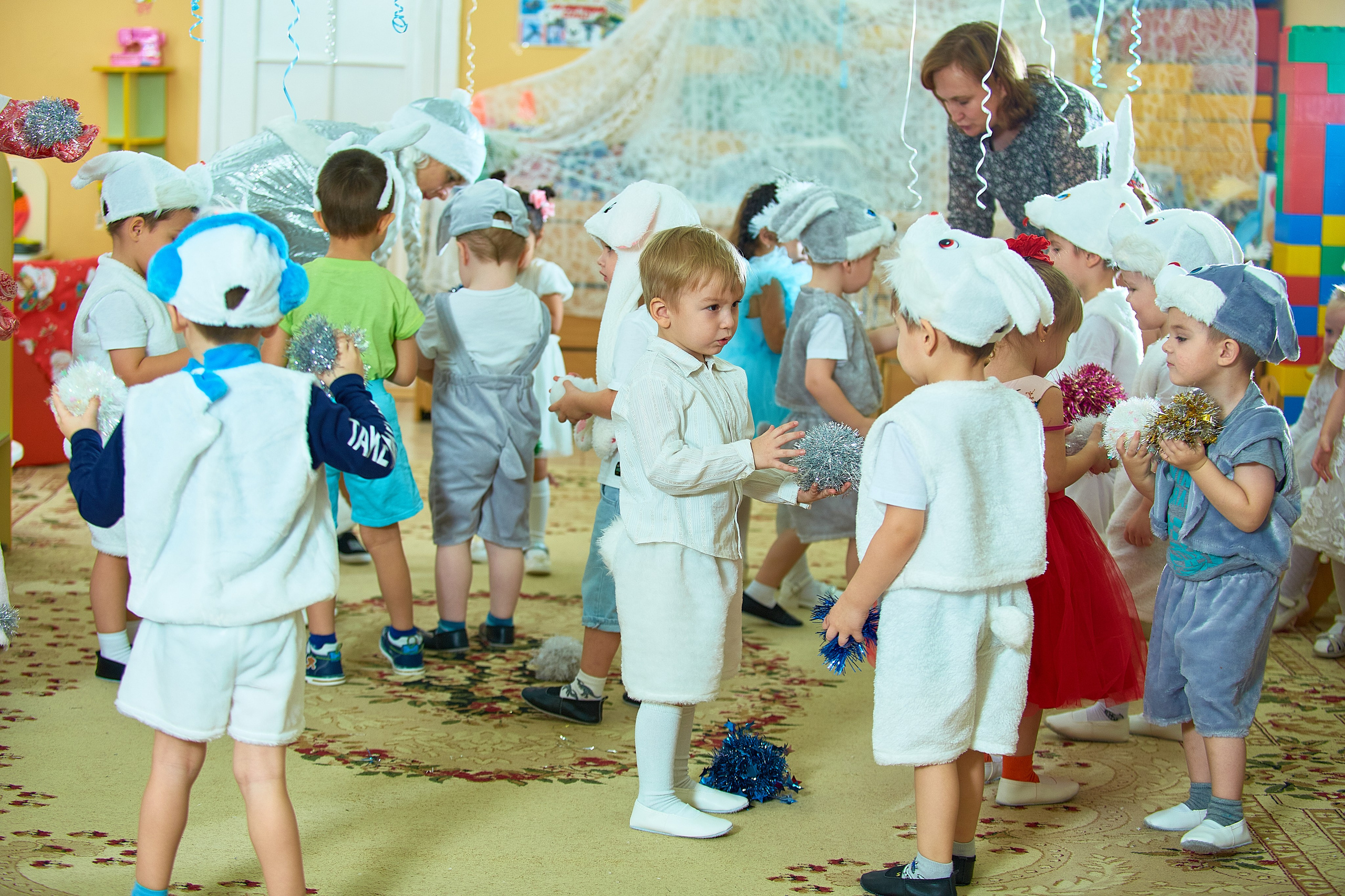 Новогодний утренник. Выпускной альбом Новосибирск