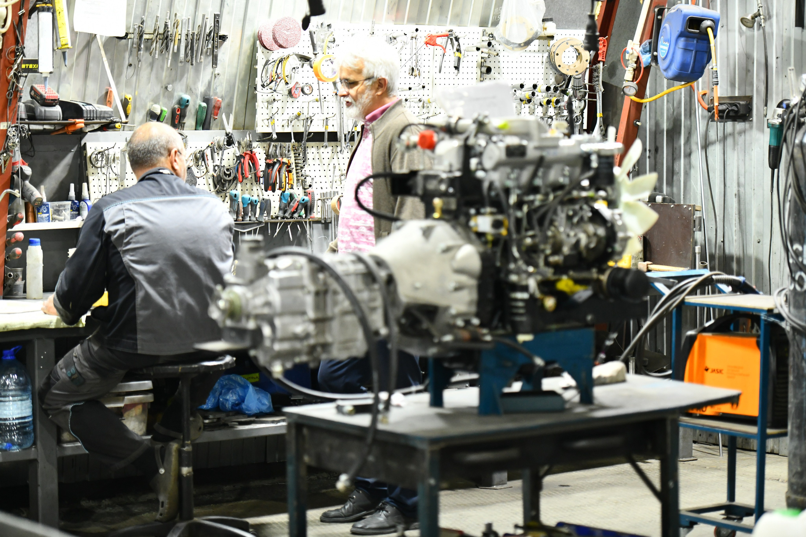 Репортаж с экскурсии на Завод ТРОМ. Репортажный и семейный фотограф — Шелихов Сергей