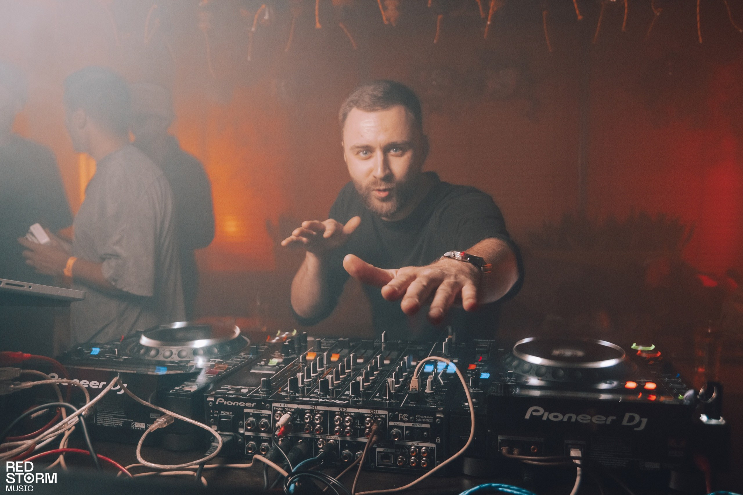 Организатор Алексей Клочков. Алексей Клочков