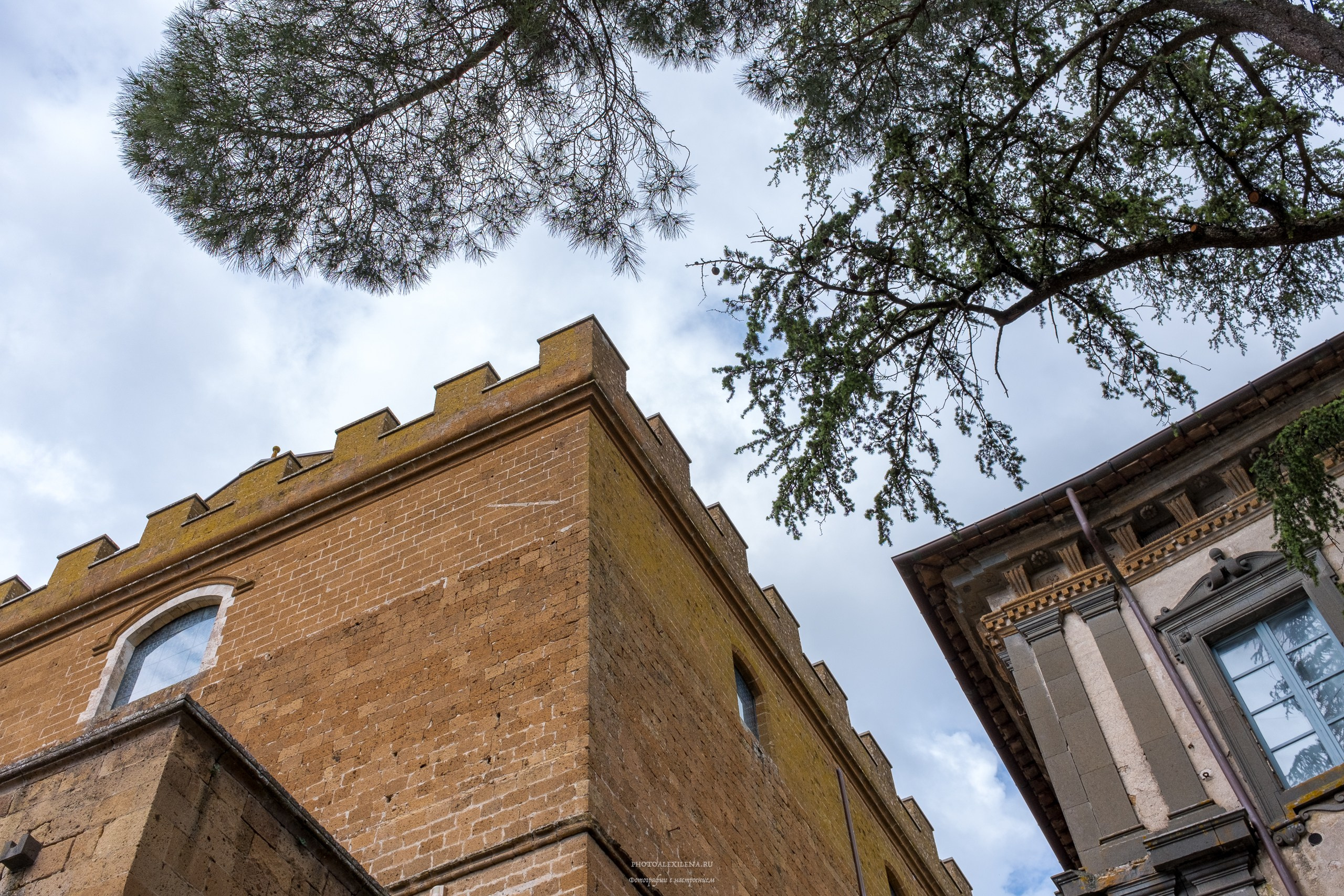 Орвието — итальянский городок. Авторские стильные фотокартины