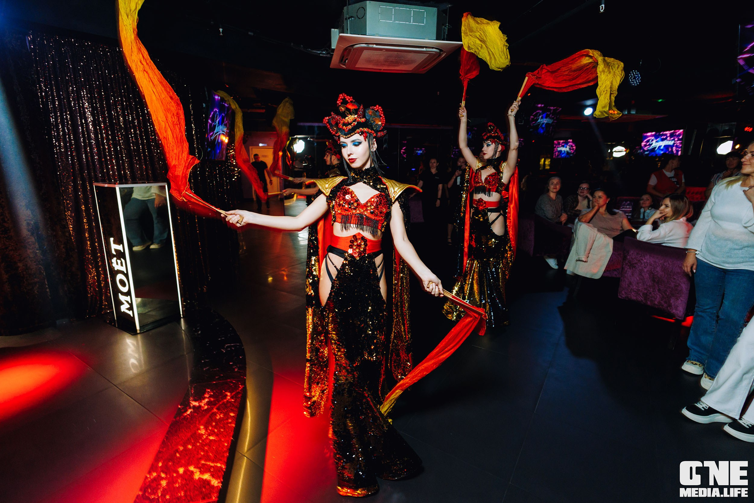 Фоторепортаж из караоке-клуба Эйфория. One Media Life: фоторепортажи, фотоотчеты с мероприятий и заведений