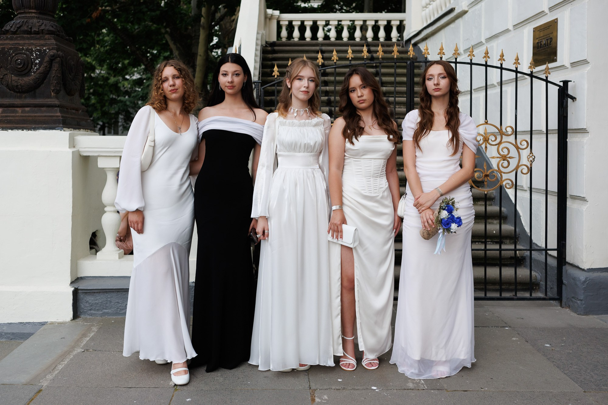 Выпускной вечер в Севастопольской гимназии № 1 имени А. С. Пушкина. Свадебный фотограф, фотосъемка в Крыму, Севастополе, Симферополе, Ялте