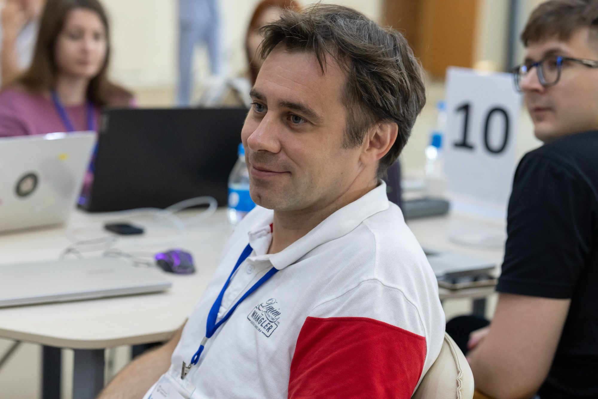 Репортажная фотосъемка во Владивостоке. Портретный, свадебный, репортажный фотограф во Владивостоке Юлиана Джули Фокс