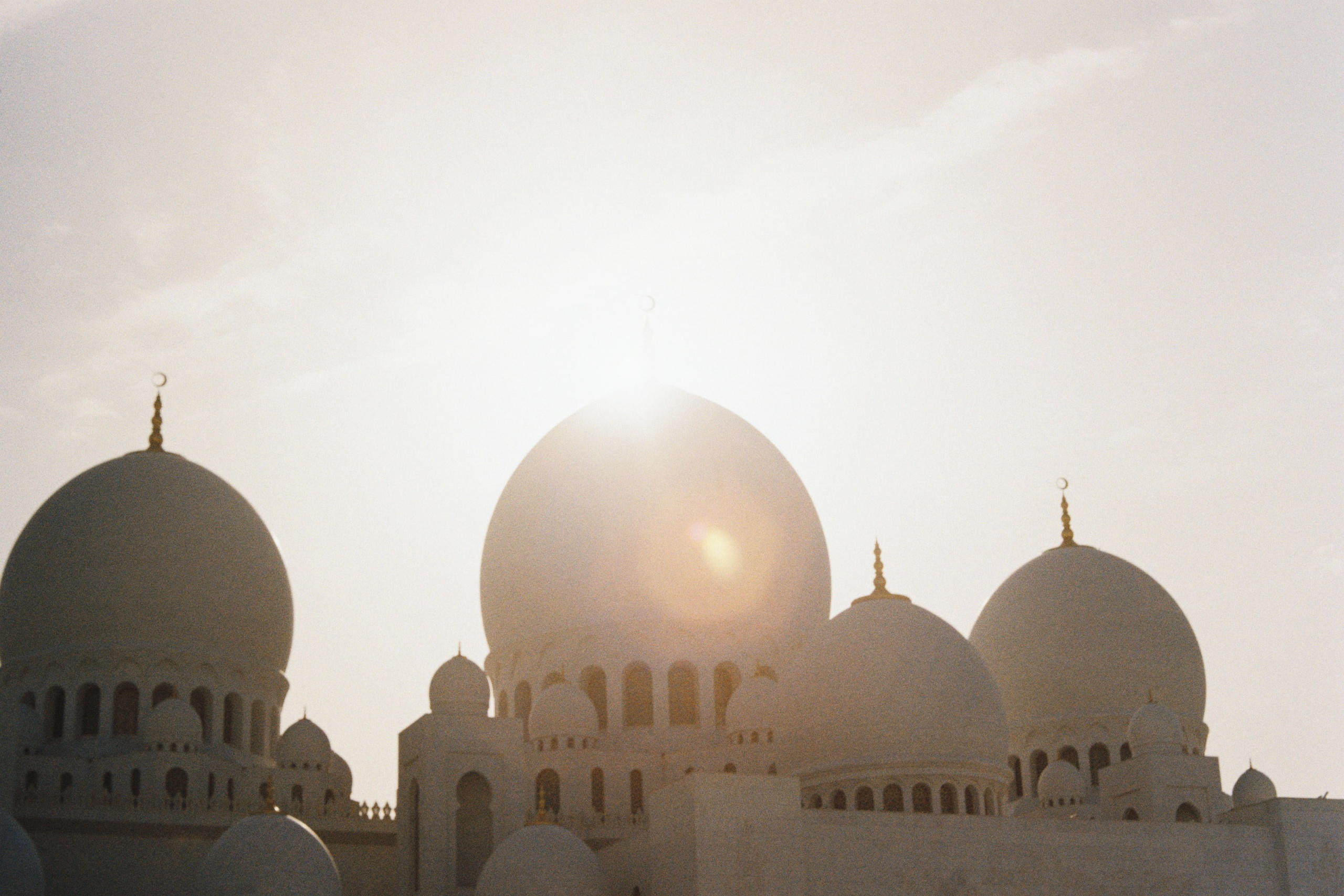 Dubai \ may 2024 \ film 35 mm. Коммерческий Фотограф Виктор Фоменых