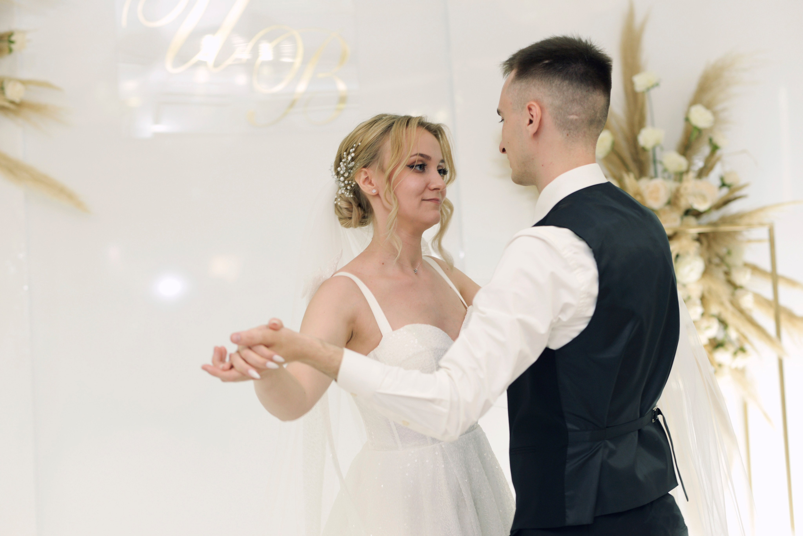 Съемка свадеб и торжеств в Приморско-Ахтарске. Фотограф в Приморско-Ахтарске — Свадьбы, Школы, Фотоальбомы