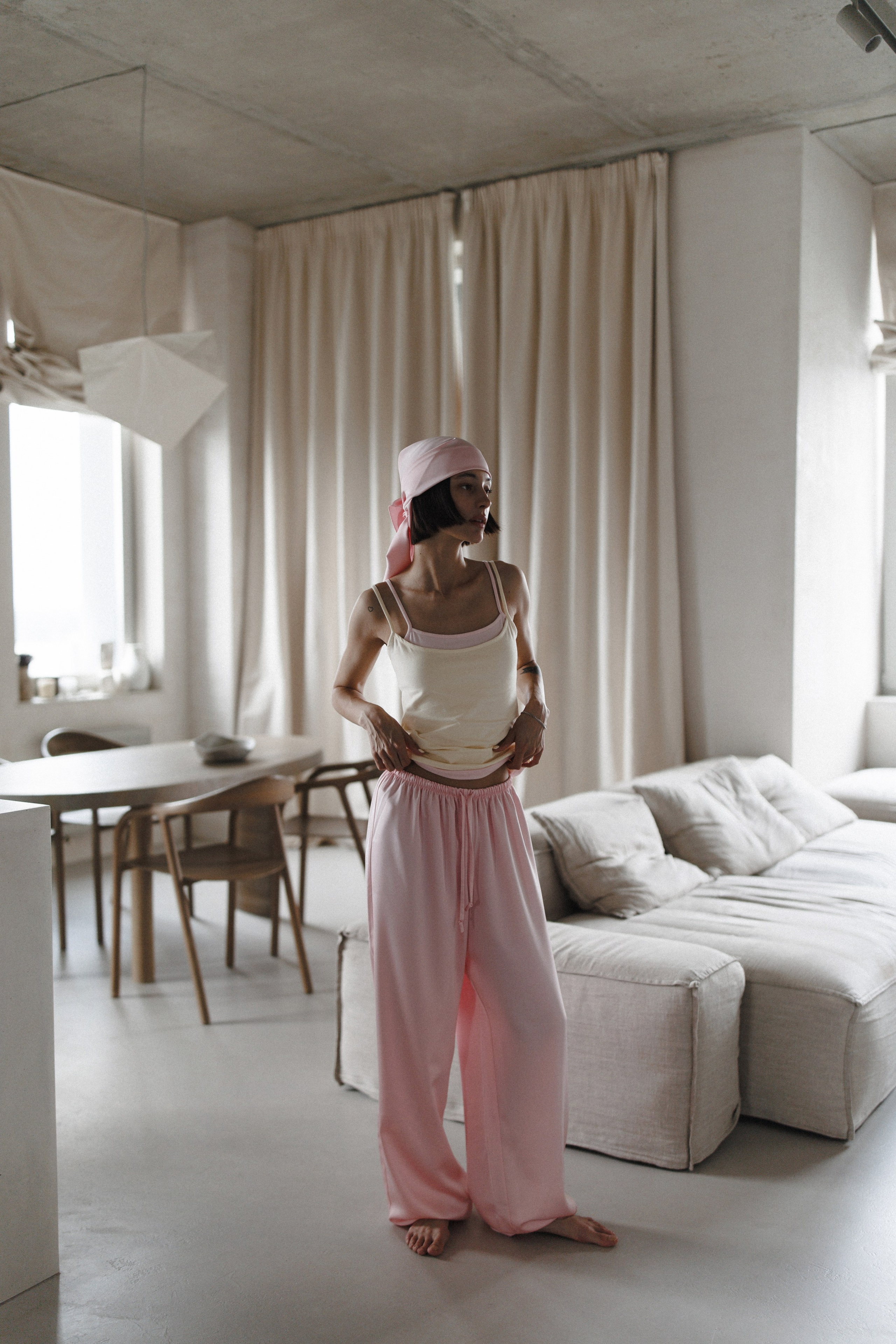 NEW FIELD NOTES. COMMON MUSE