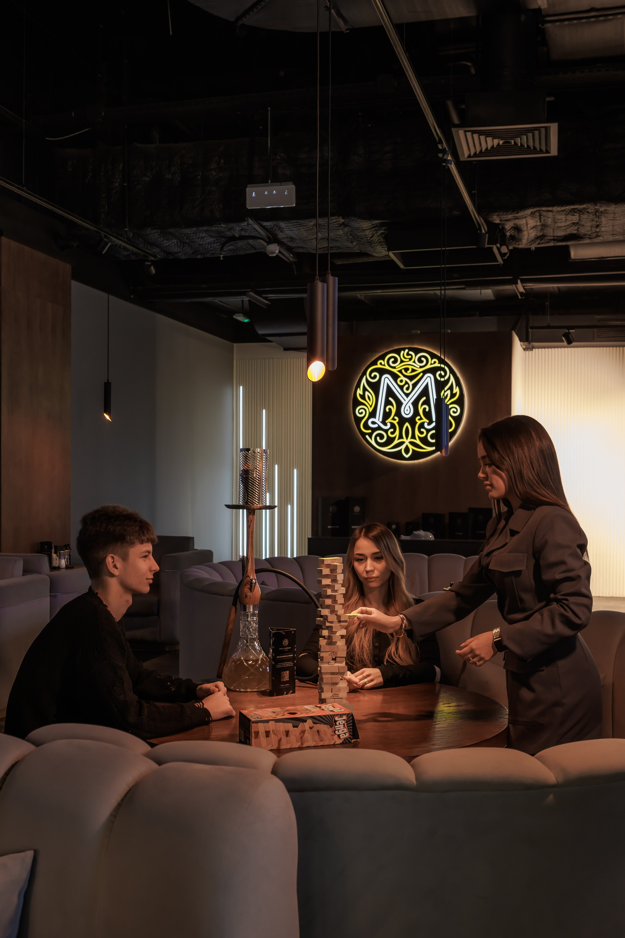 Фотосъёмка кальянов и кальянных карт в Москве. Профессиональный фотограф Дмитрий Медведев. Фуд-фотограф в Москве Дмитрий Медведев. Фуд-фото и контент для ресторанов, кафе и баров