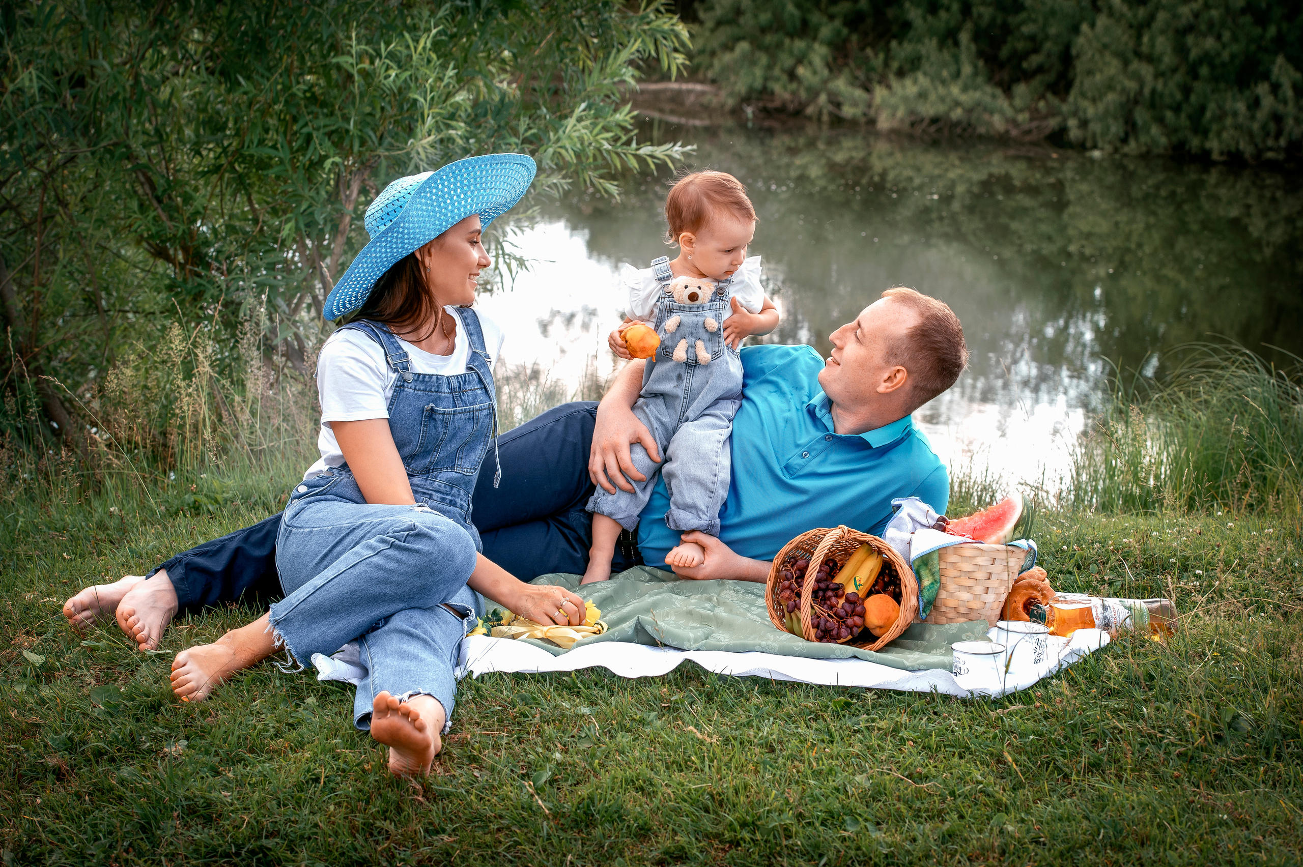 Злата, Ирина и Константин. Семейный и детский фотограф в Канске и Канском р-не, Красноярск и