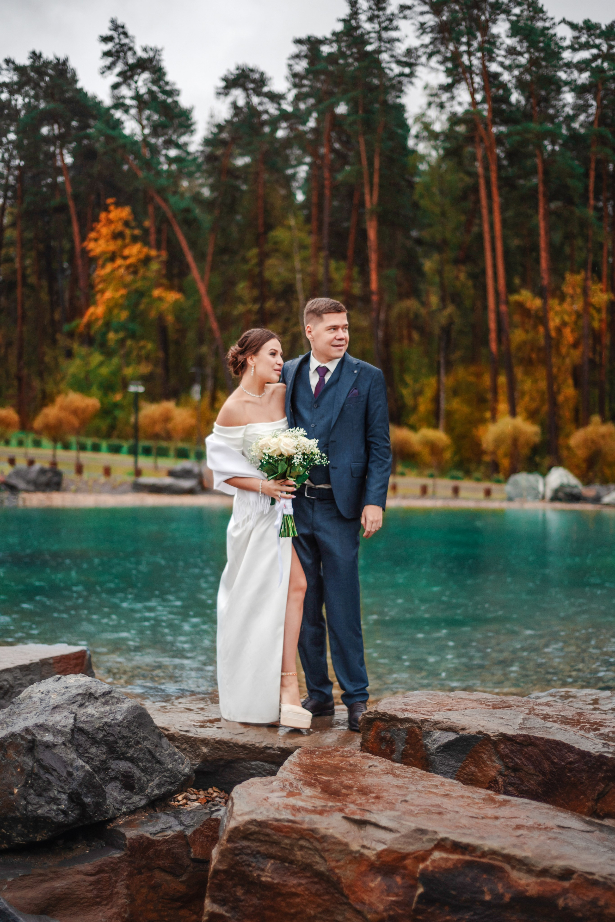 ;локации для фотосессий в Москве;  локации для фотосессий в  Красногорске; локации для фотосессий в Одинцово; локации для фотосессий в Опалихе; свадебная фотосессия под дождём; свадебная фотосессия в парке Малевича