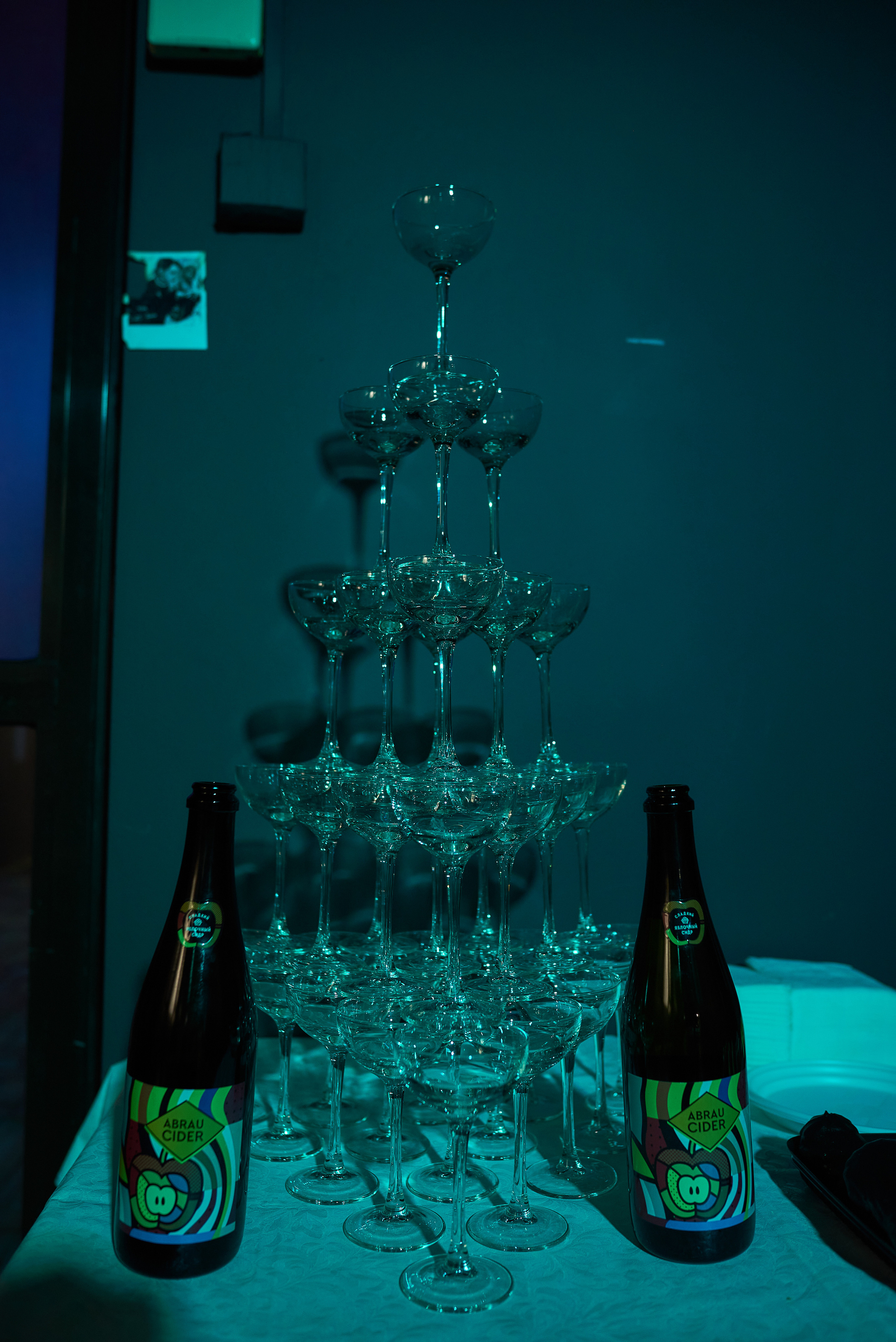 Выставка-перфоманс «Действие». Профессиональный фотограф (Краснодар) Роман Гончаров