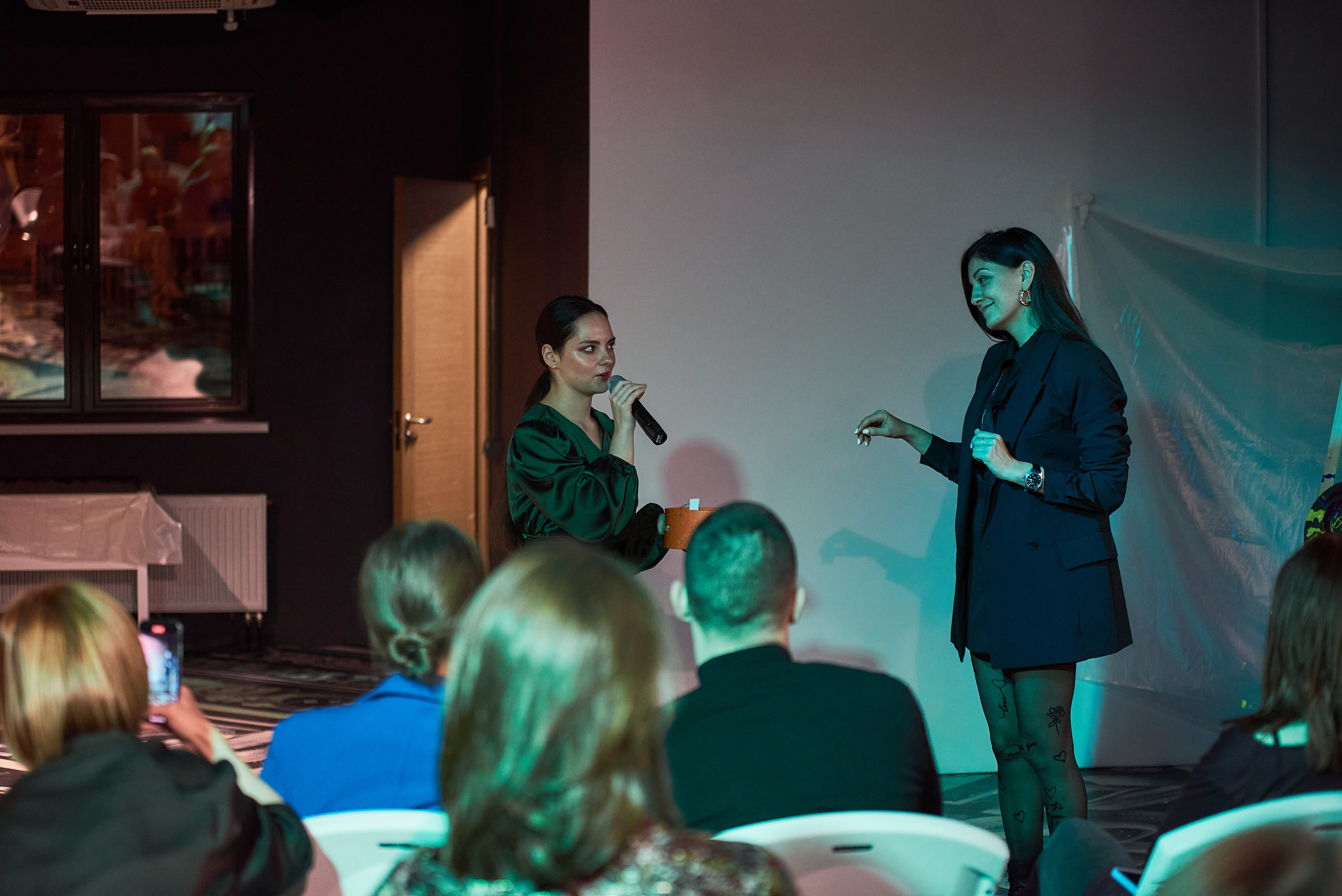 Выставка-перфоманс «Действие». Профессиональный фотограф (Краснодар) Роман Гончаров