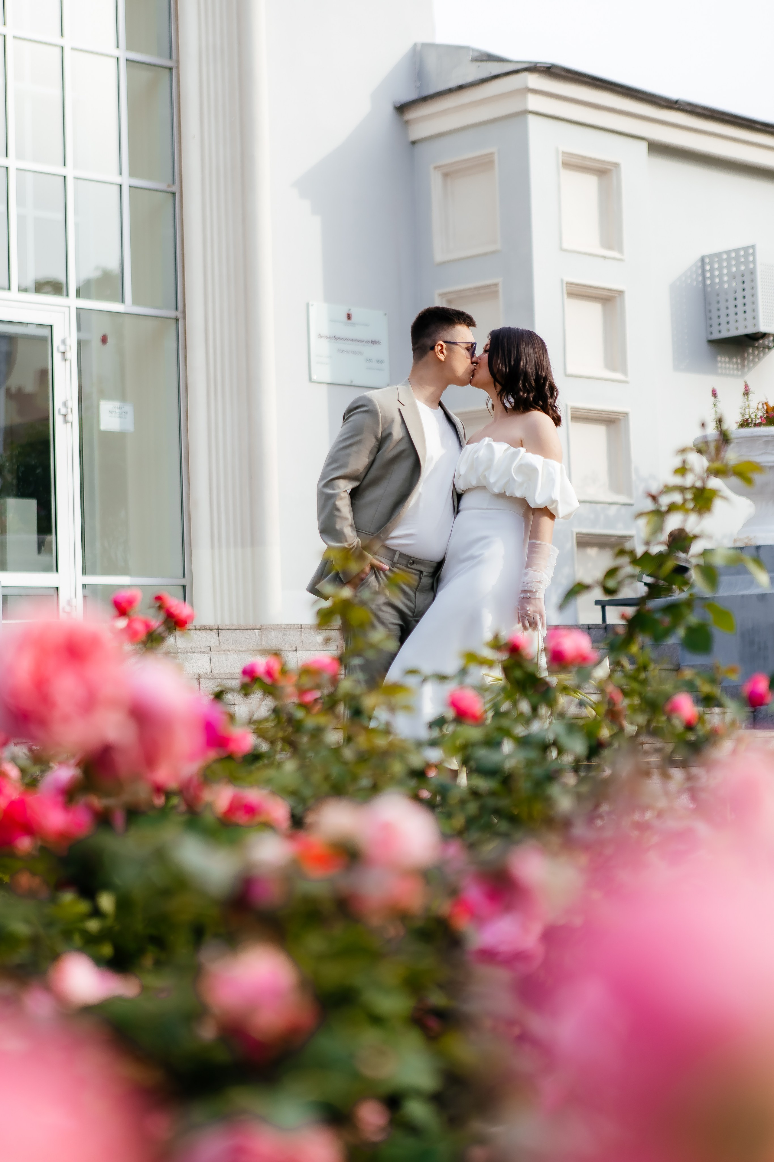 #Свадьбабезграниц #Любовьвсёпереживёт #Москвалюбвигород #ФотопрогулкаВДНХ #ФотоЗАГСтрадиций #Свадьбанакраюсвета #Семейныеценностивышеостального #Настоящаялюбовьнавсегда #Фотосессиямечтаютвсе #Лёгкостьбытьсобой #Моясвадьбакрасивая #Лучшийденьживемраз #Подругижелаюттакже #ИсторииЛюдейИИхЭмоций #Кадрынапамятьнавсюжизнь