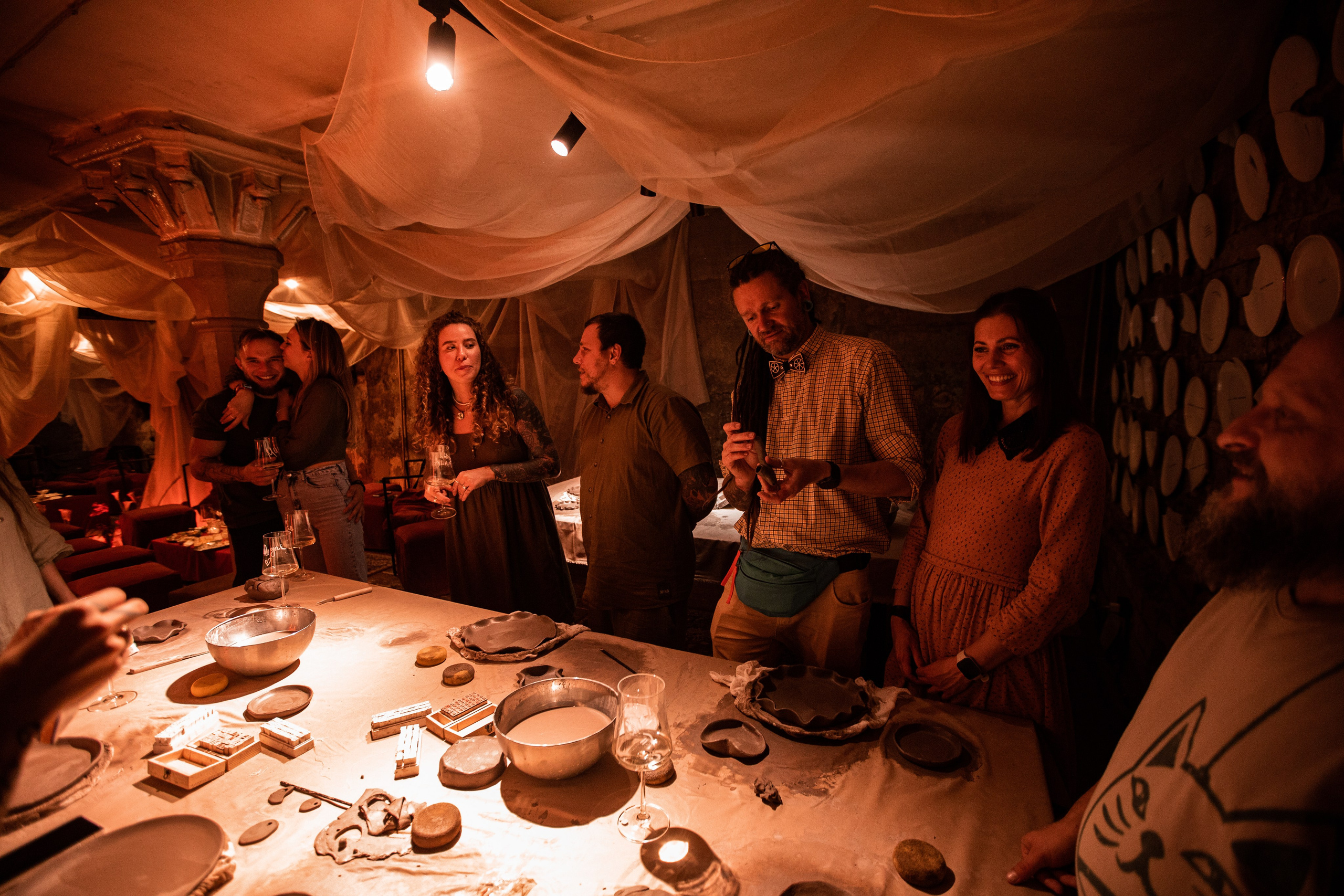 Тёмная, но светлая. Фотограф Каяна Лис