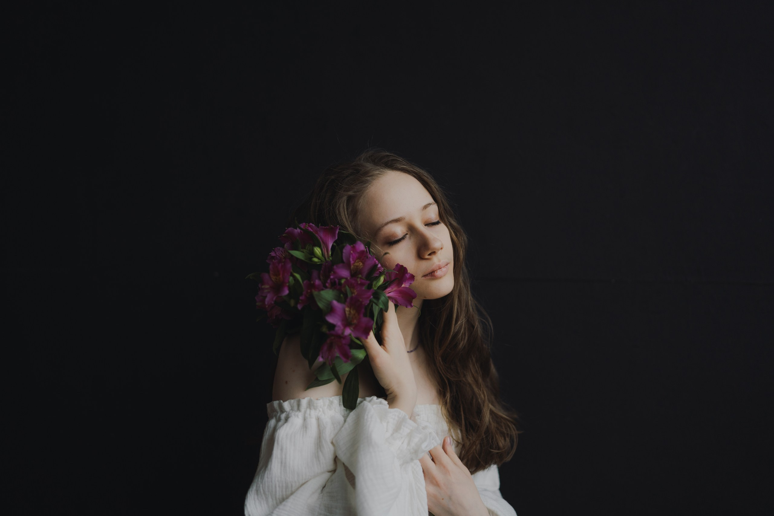 Женский фотограф в Москве и Санкт-Петербурге — Екатерина Королева | Женские портреты, парные съёмки, видео