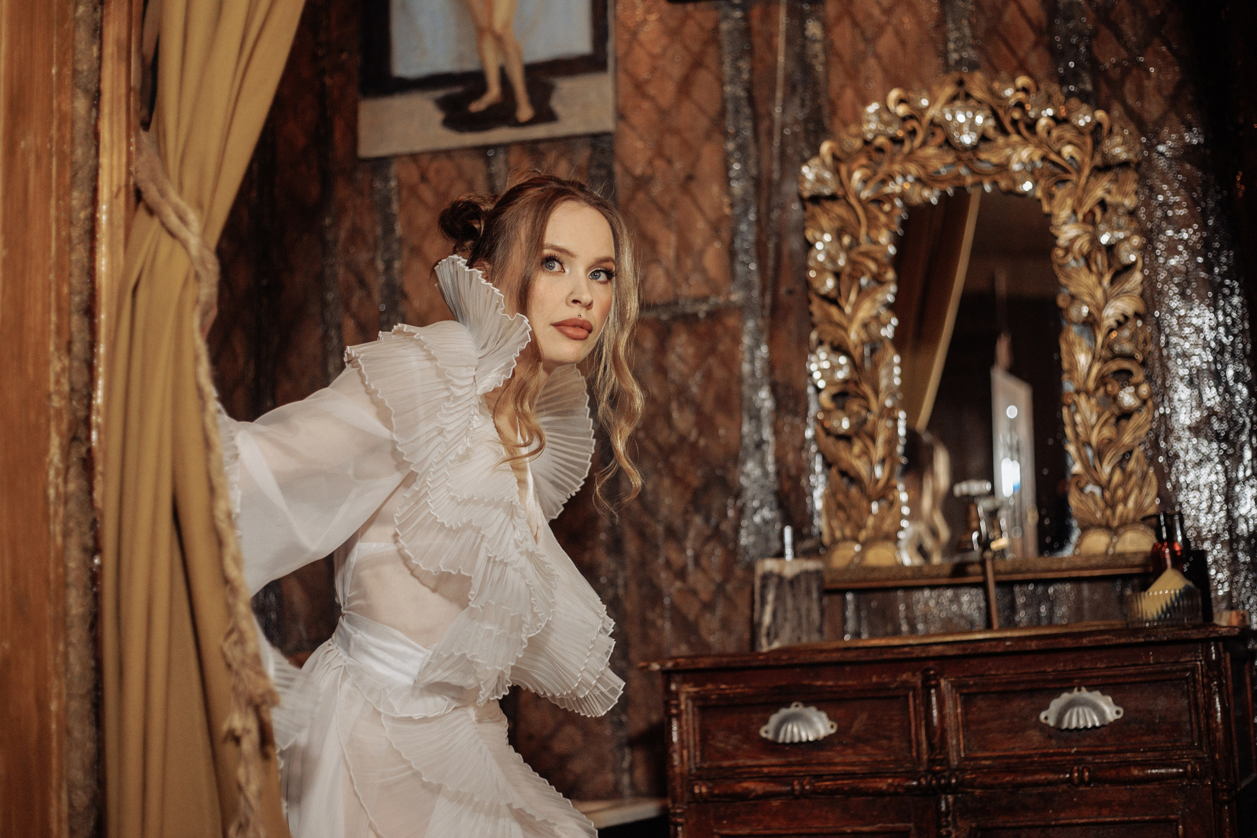 Свадебная фотосессия в Спб в Студии-Портфолио— заказать в Спб