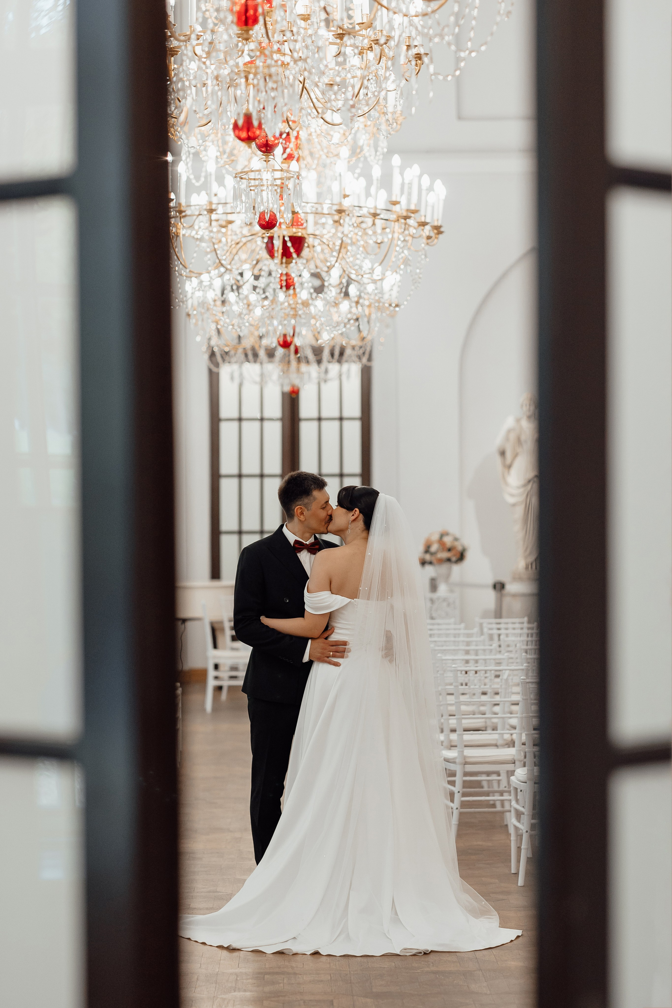 Свадебная фотосессия в Оперном Доме Царицыно