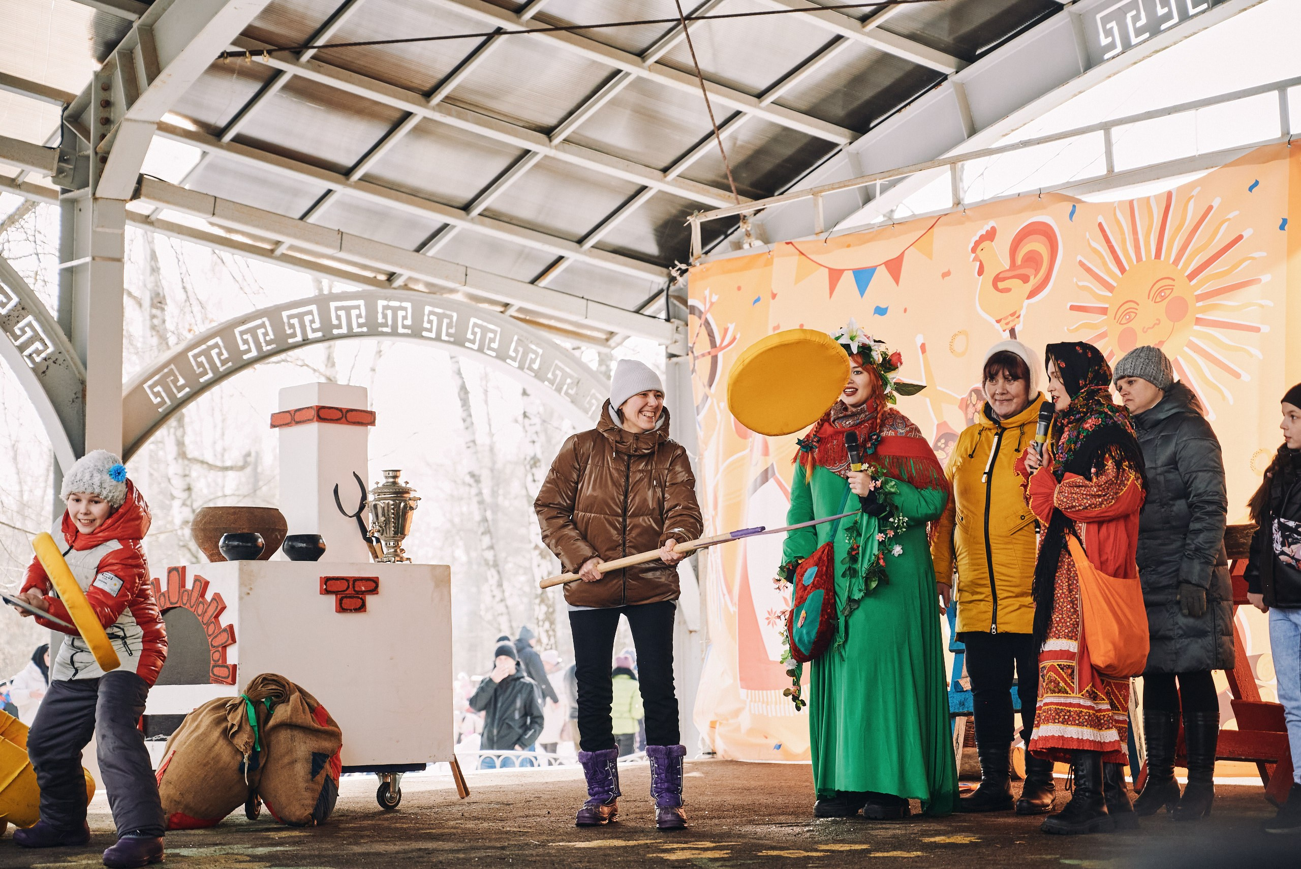 Масленица в Иваново 2024 год Парк Степанова. Фотограф в Иваново: Каталожная съемка одежды и постельного белья, Wildberries