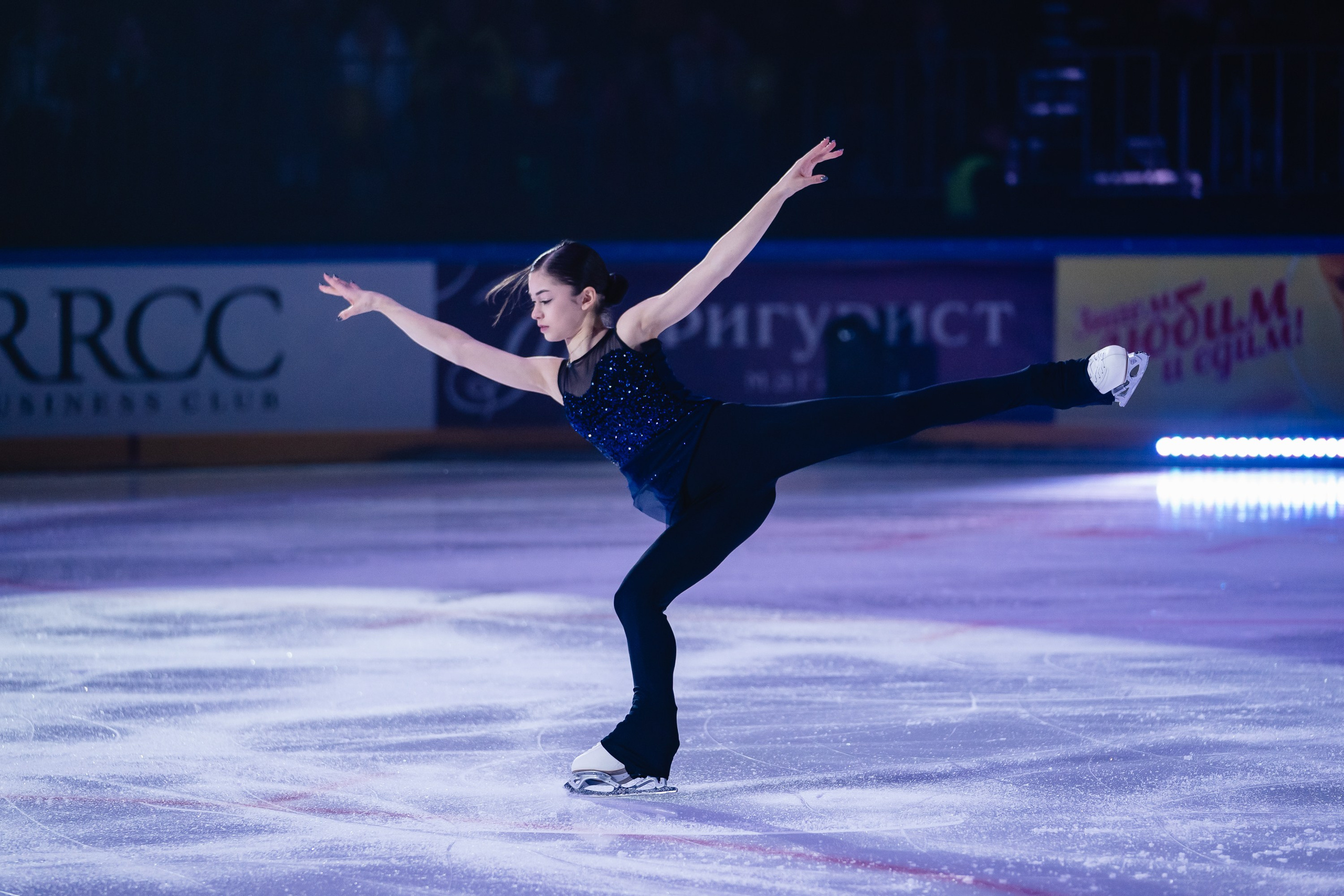 Шоу «Чемпионы на льду» в Новосибирске. Воробьева Ксения — Спортивный и танцевальный фотограф Новосибирск